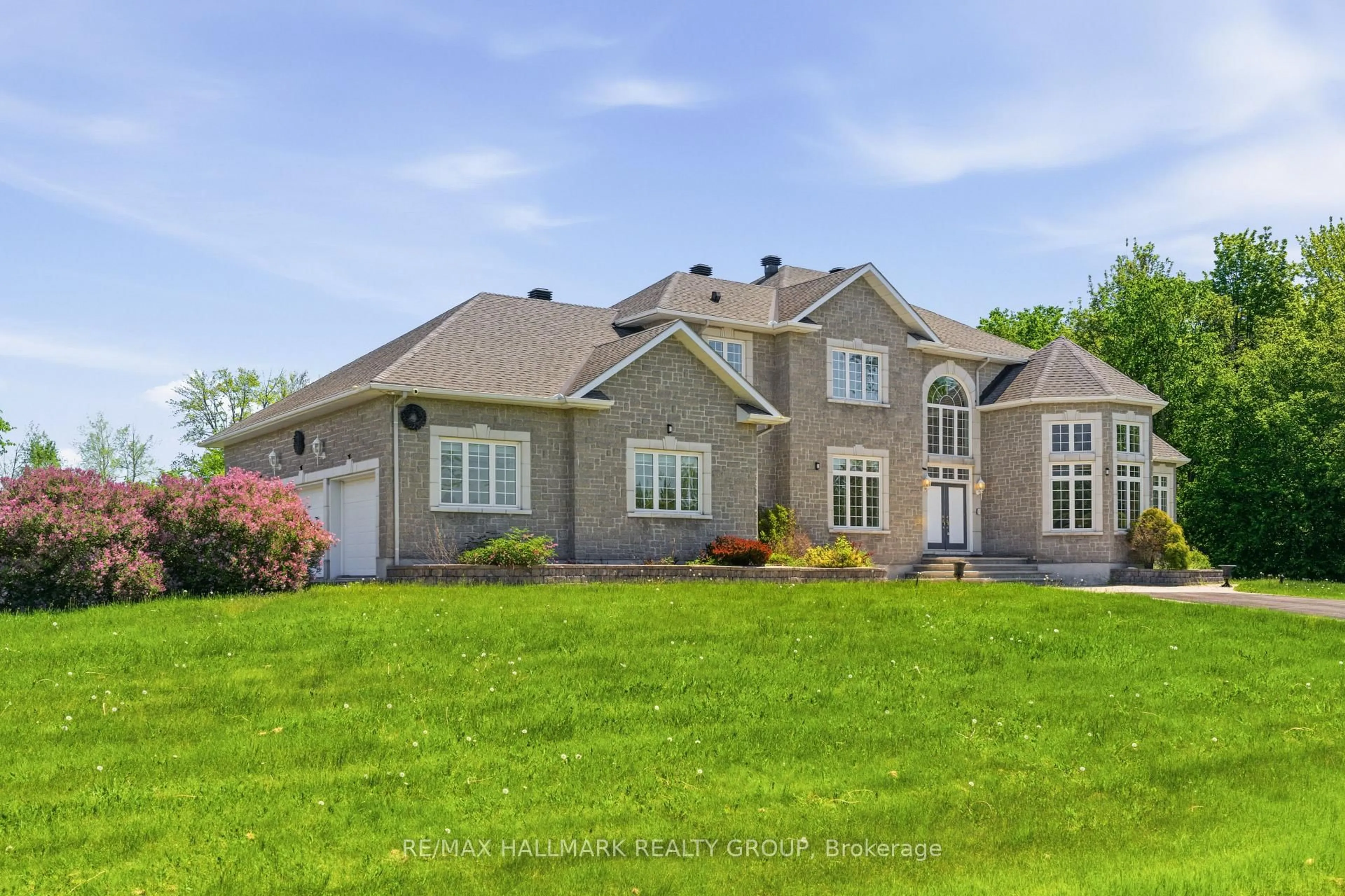 Unknown for 1651 Marronier Crt, Ottawa Ontario K4C 1C2