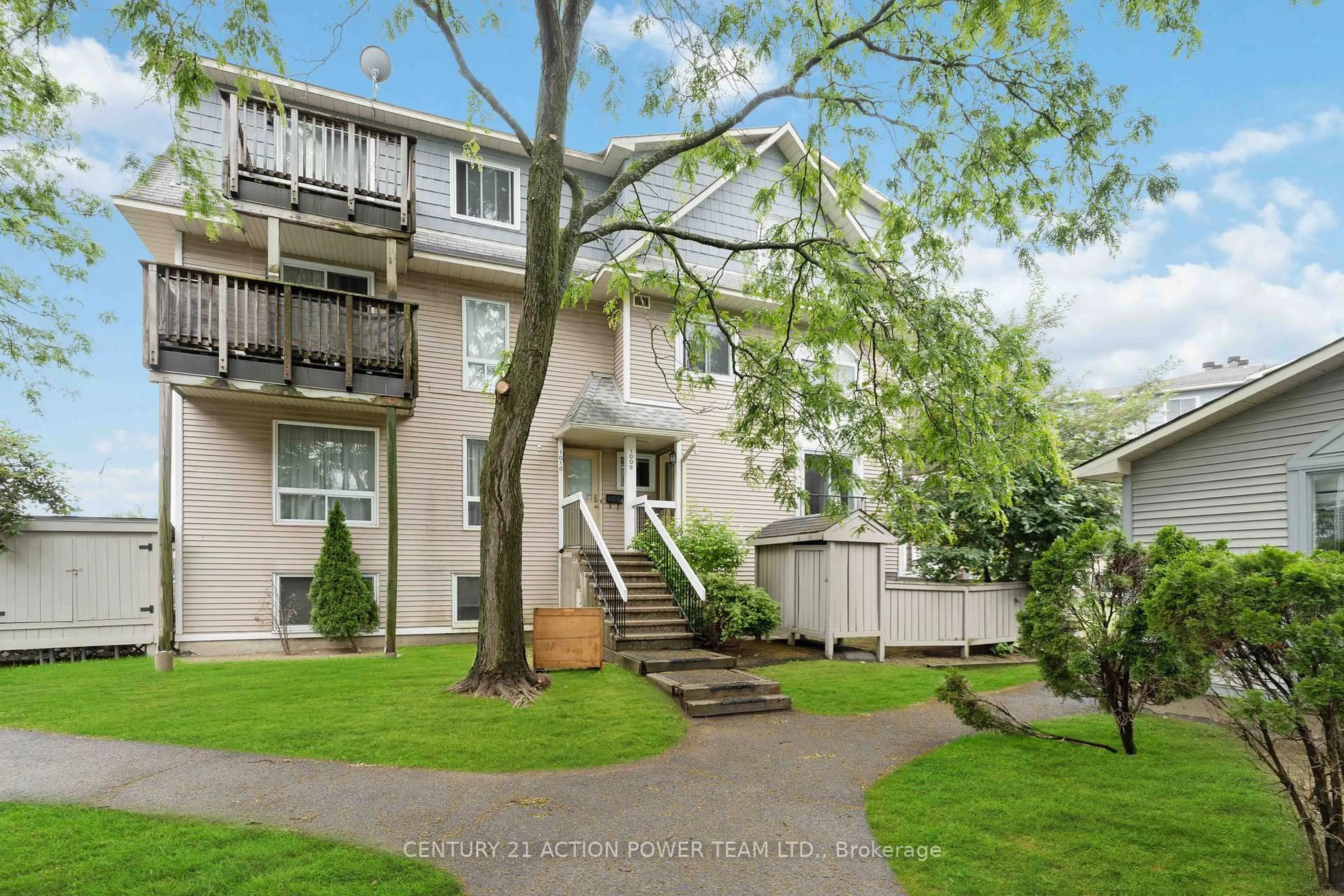 Patio, unknown for 1006 Tanguay Crt #41, Ottawa Ontario K2L 3X5