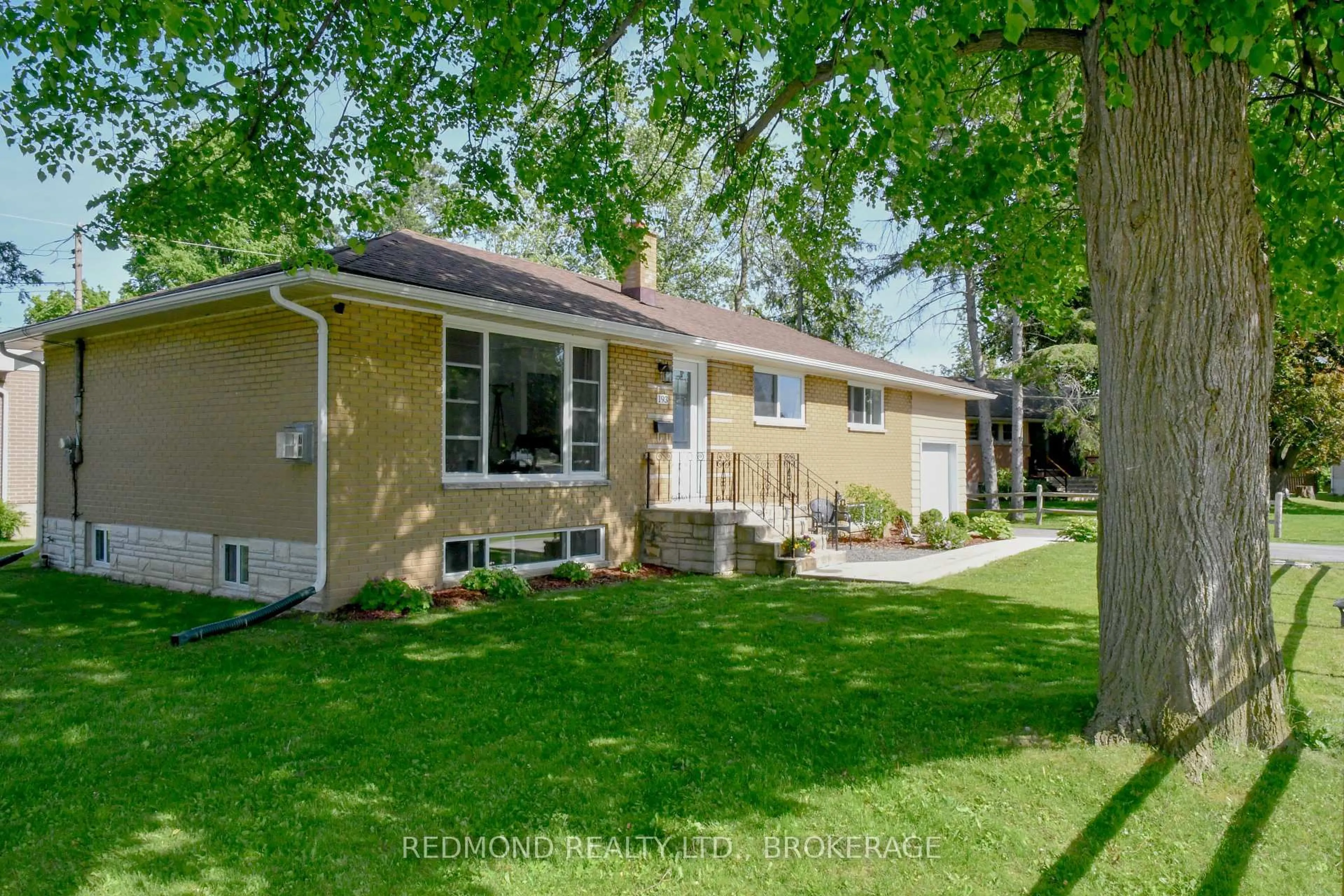 Unknown for 193 Elizabeth Dr, Gananoque Ontario K7G 1P6