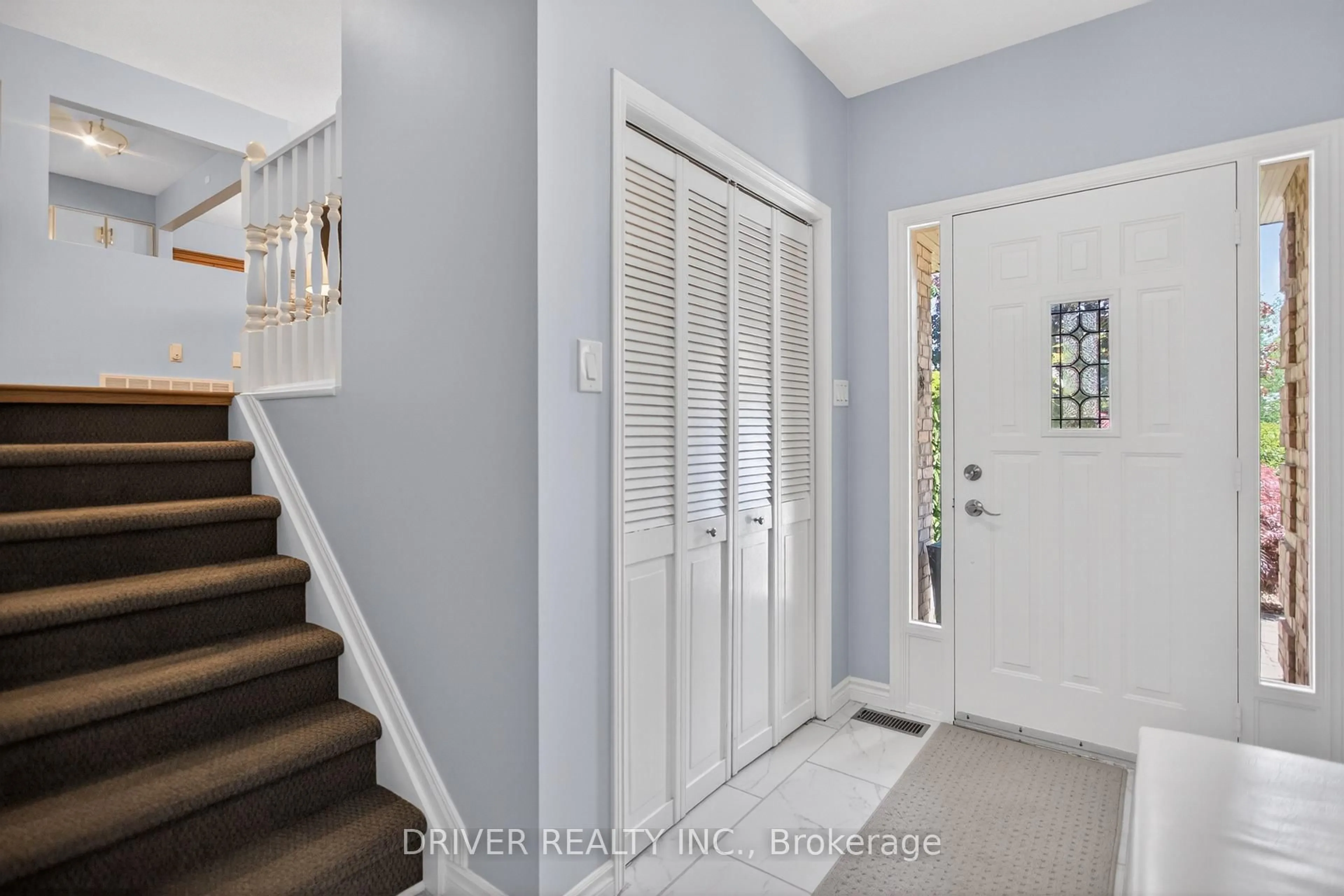 Indoor entryway for 49300 Nova Scotia Line, Malahide Ontario N5H 2R2