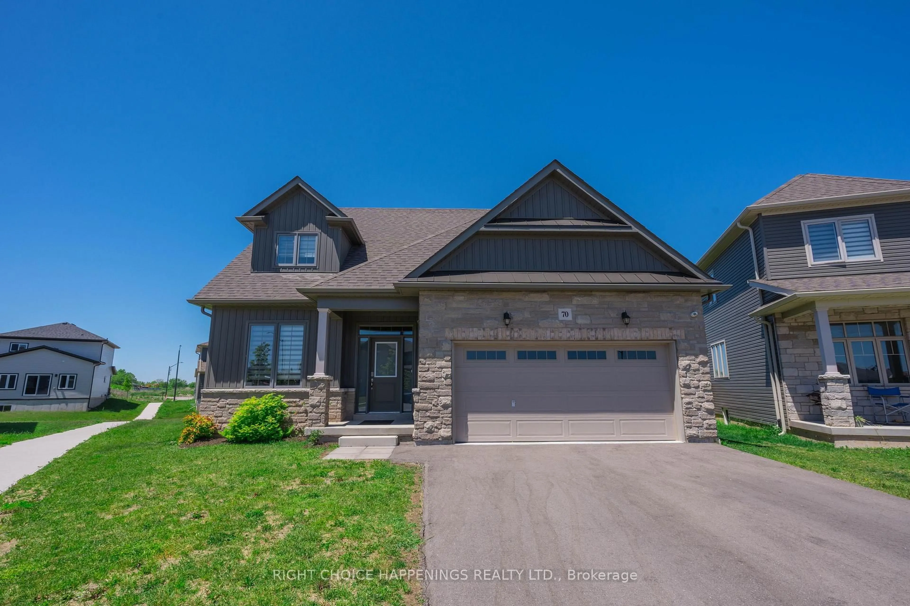 Home with brick exterior material, street for 70 Oriole Cres, Port Colborne Ontario L3K 6E2