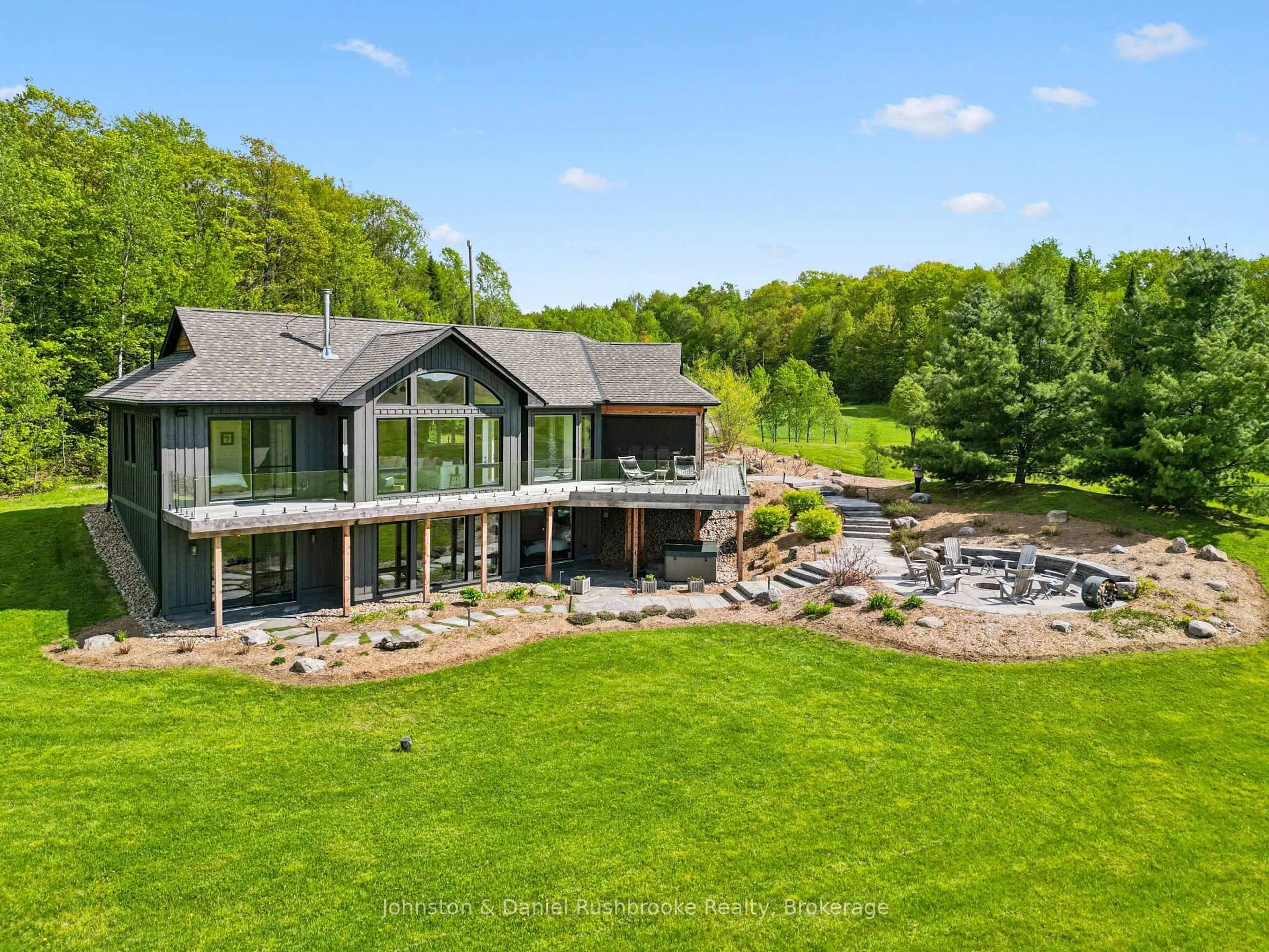 A pic from outside/outdoor area/front of a property/back of a property/a pic from drone, water/lake/river/ocean view for 1280 Beatrice Townline Rd, Muskoka Lakes Ontario P1L 1X4