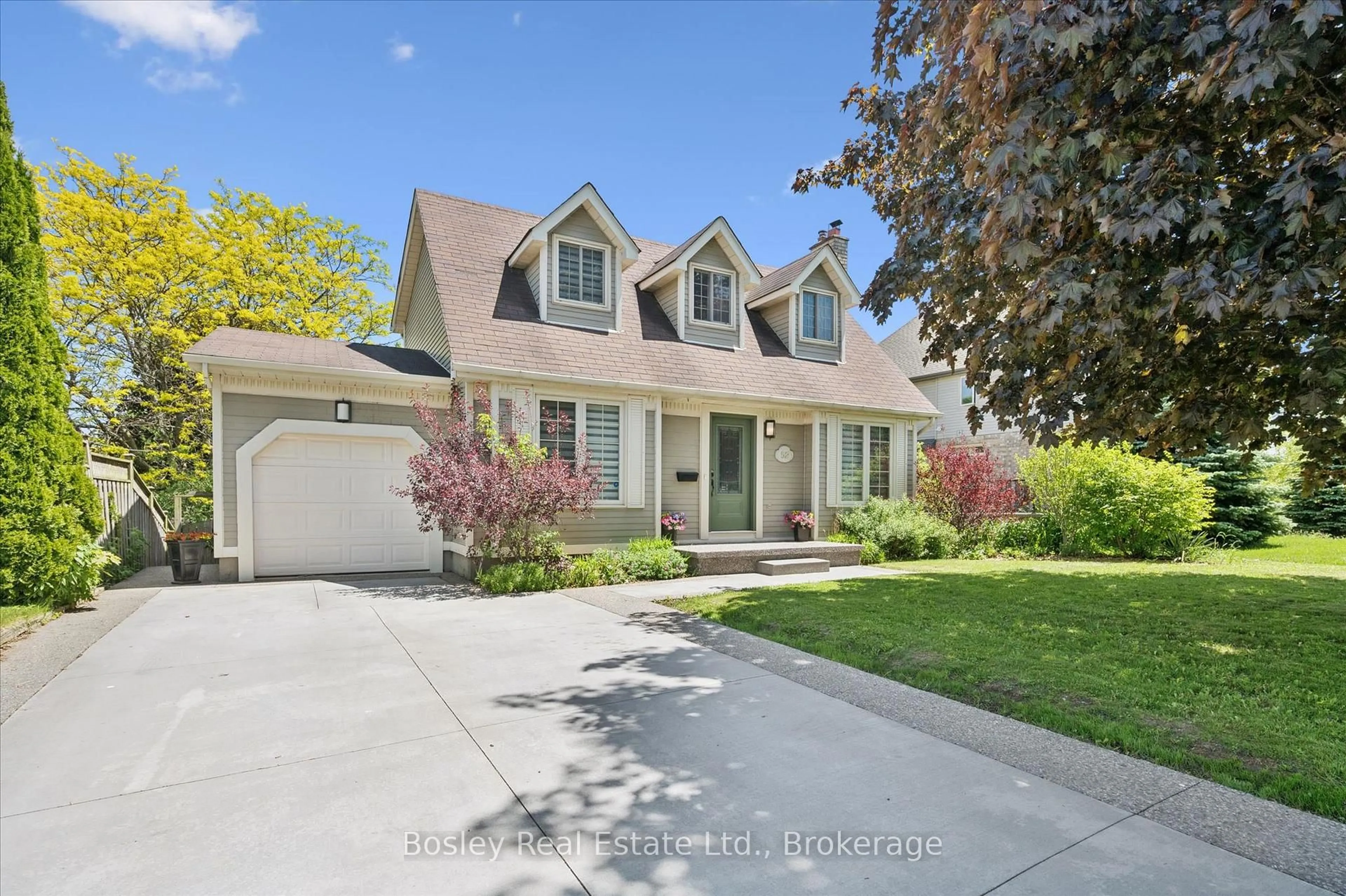 Home with vinyl exterior material, street for 52 Stirling MacGregor Dr, Cambridge Ontario N1S 4N5