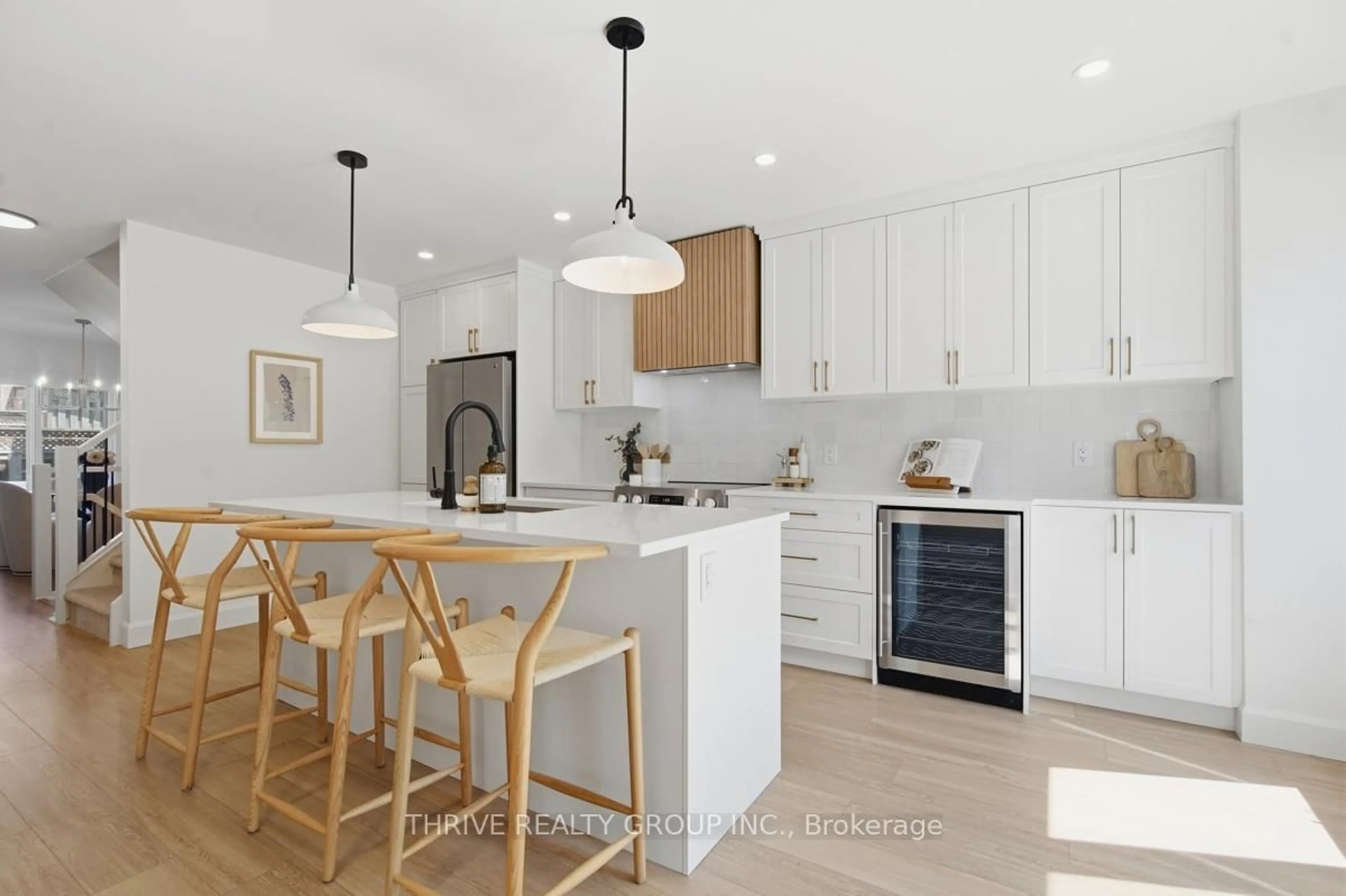 Contemporary kitchen, unknown for 535 Topping Lane #14, London South Ontario N6J 3M8