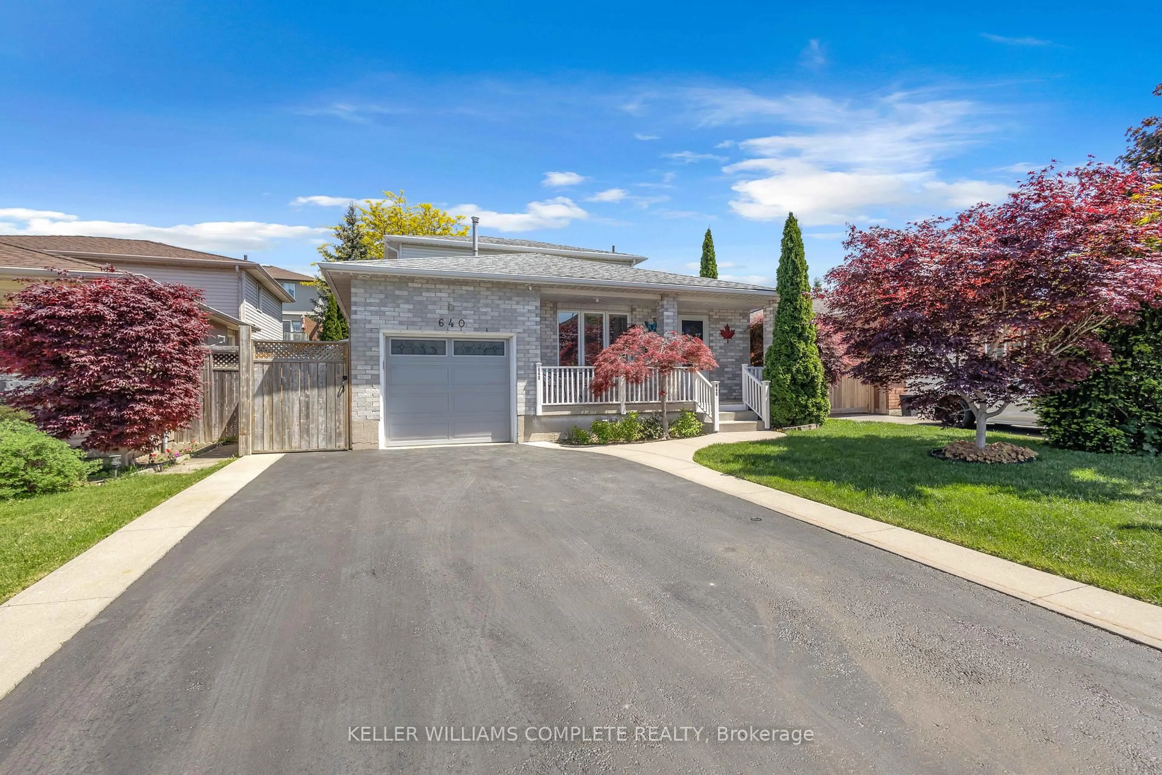 Unknown for 640 Acadia Dr, Hamilton Ontario L8W 3V1