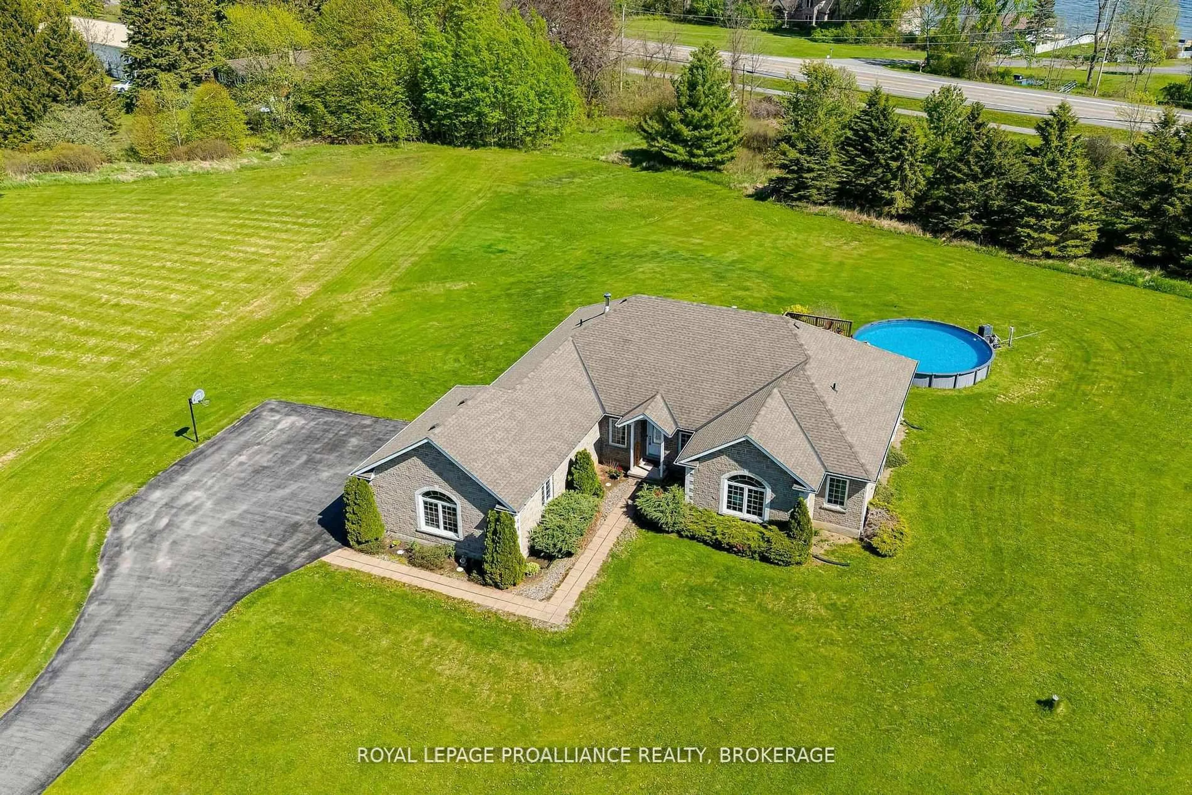 A pic from outside/outdoor area/front of a property/back of a property/a pic from drone, water/lake/river/ocean view for 61 Conner Dr, Gananoque Ontario K7G 2V4