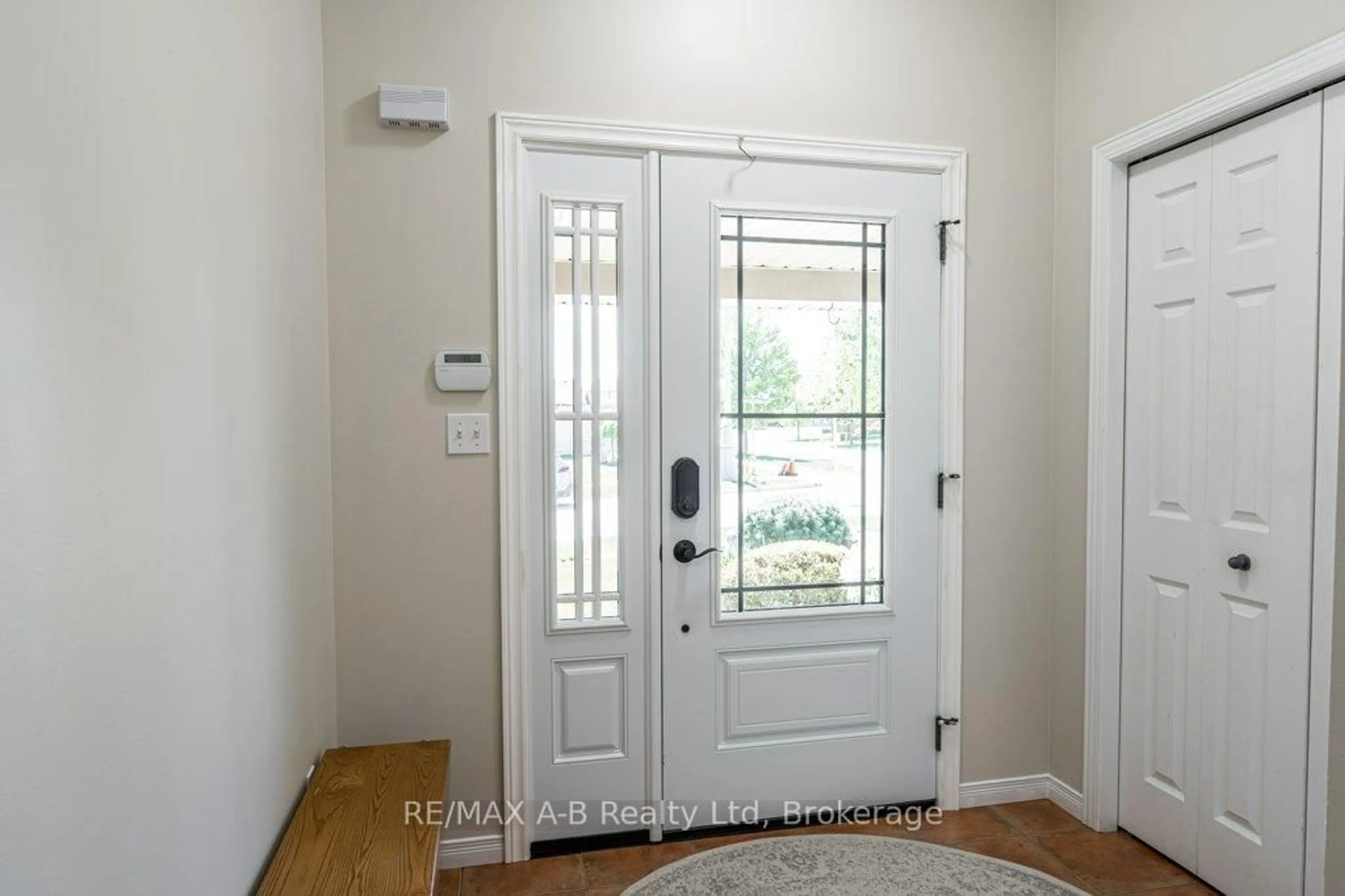 Indoor entryway for 310 Wettlaufer St, East Zorra-Tavistock Ontario N0B 2R0