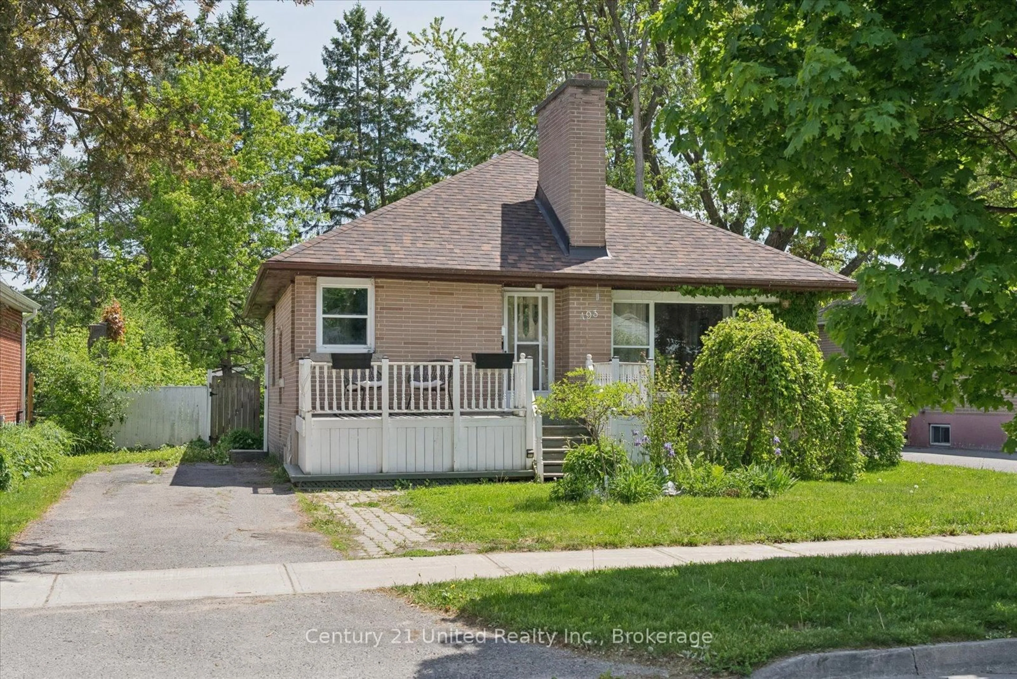 Unknown for 193 Shelbourne St, Peterborough Ontario K9H 5K3