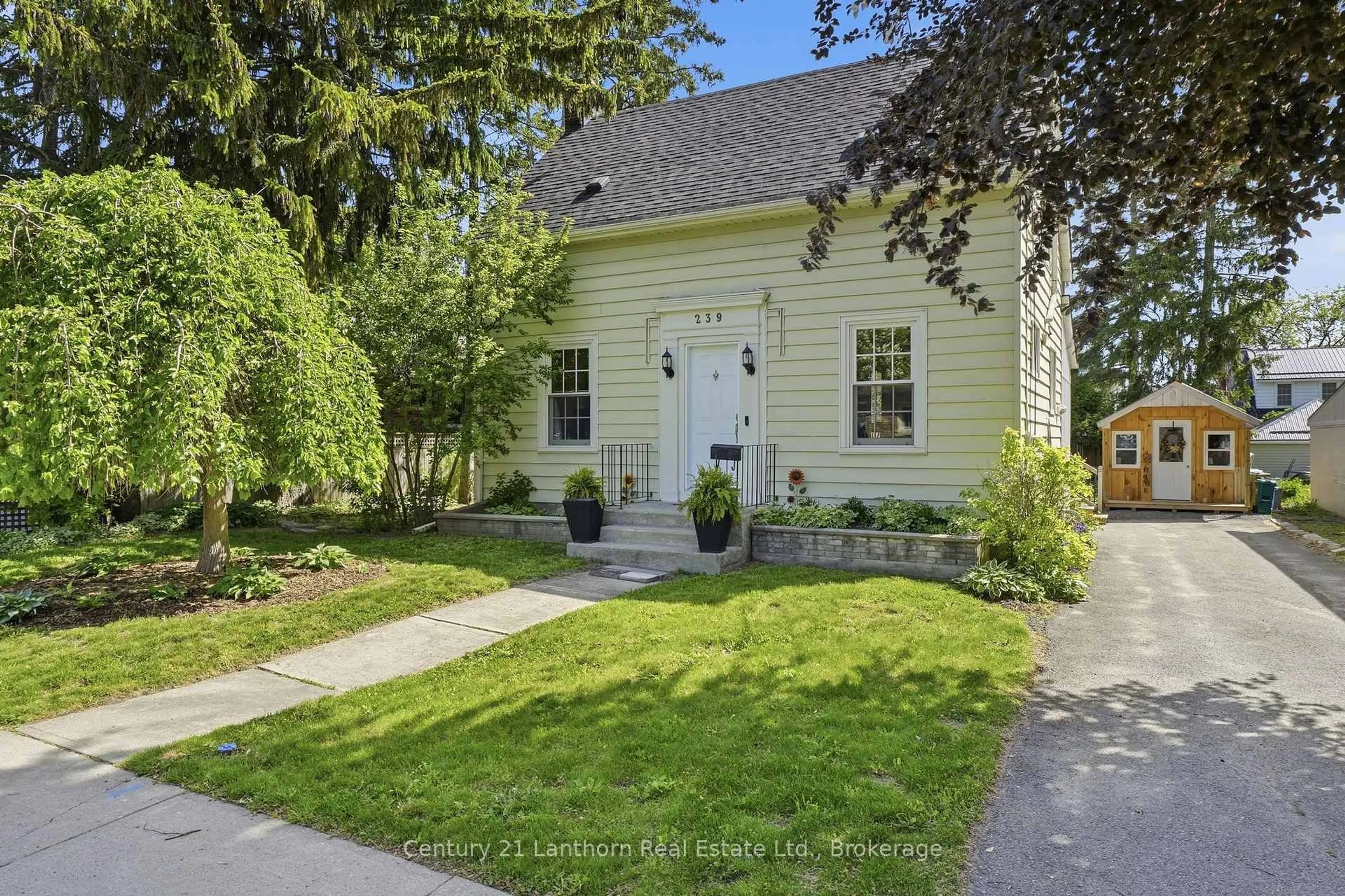 Unknown for 239 Foster Ave, Belleville Ontario K8N 3R4