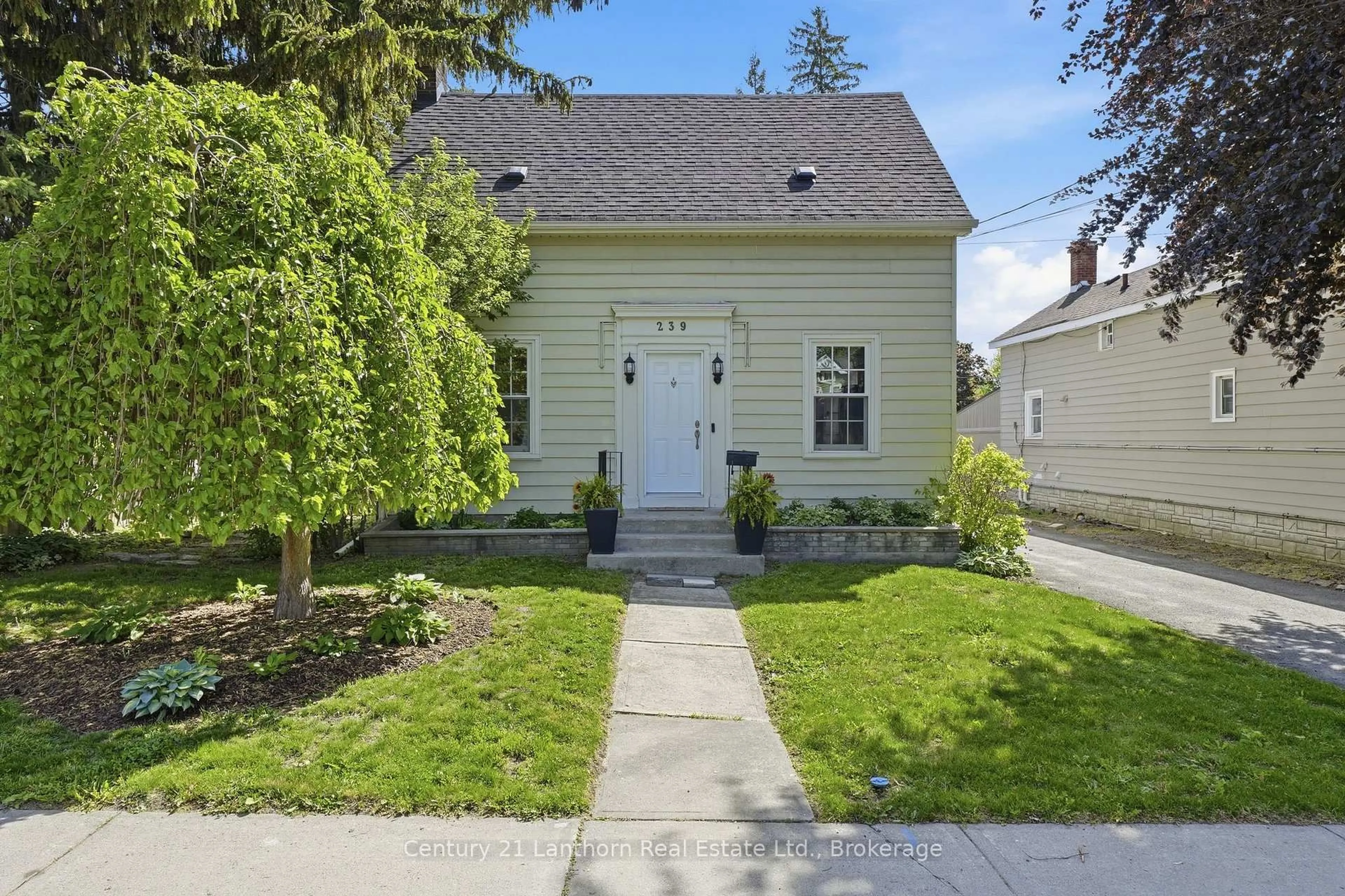 Unknown for 239 Foster Ave, Belleville Ontario K8N 3R4