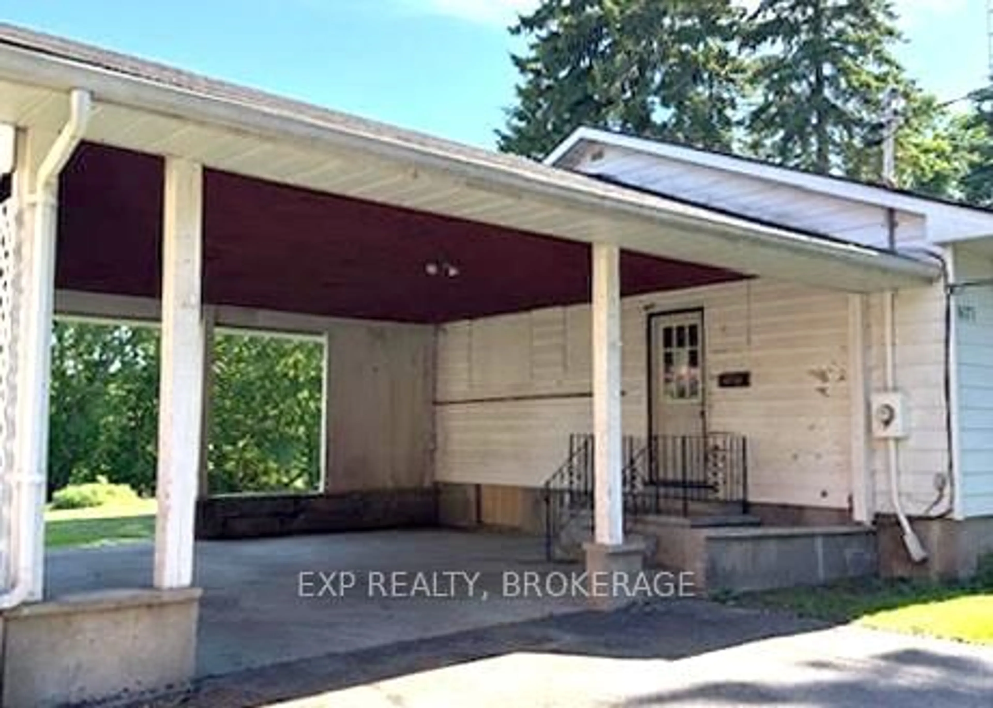 Unknown for 4071 COLEBROOK Rd, Harrowsmith Ontario K0H 1V0