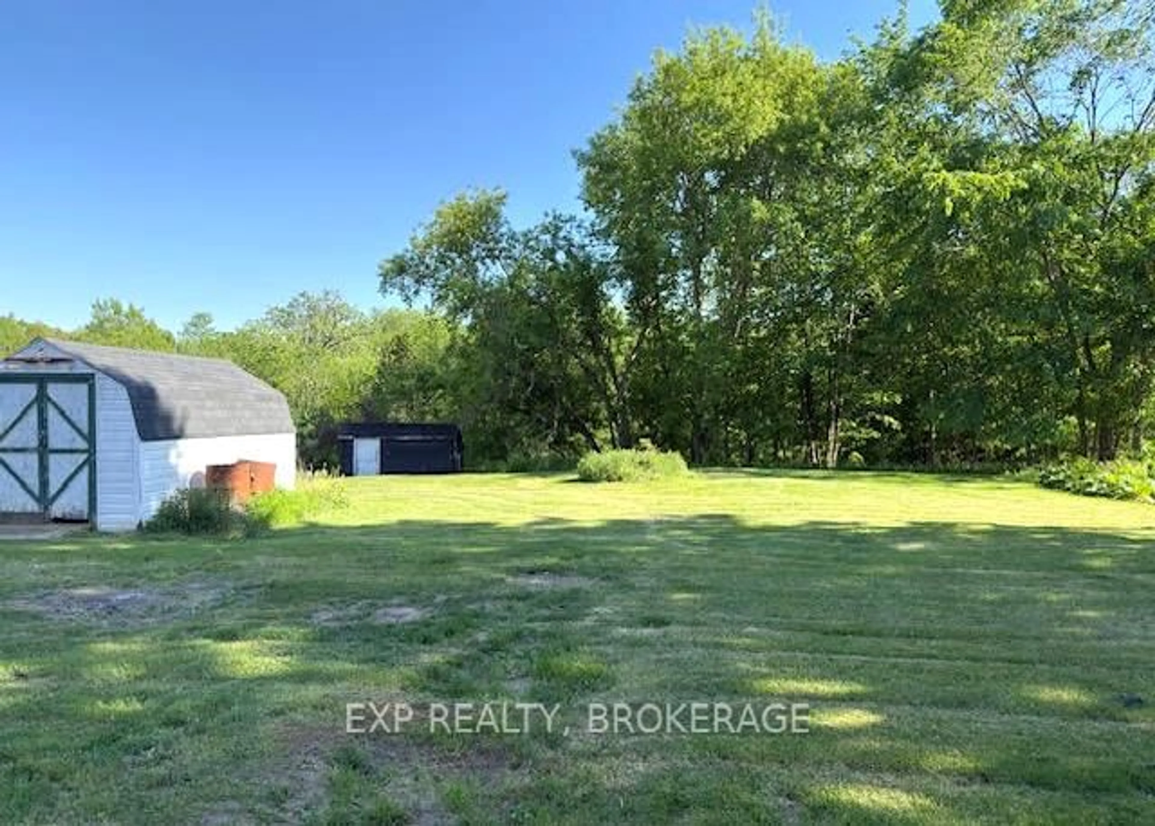 A pic from outside/outdoor area/front of a property/back of a property/a pic from drone, unknown for 4071 COLEBROOK Rd, Harrowsmith Ontario K0H 1V0