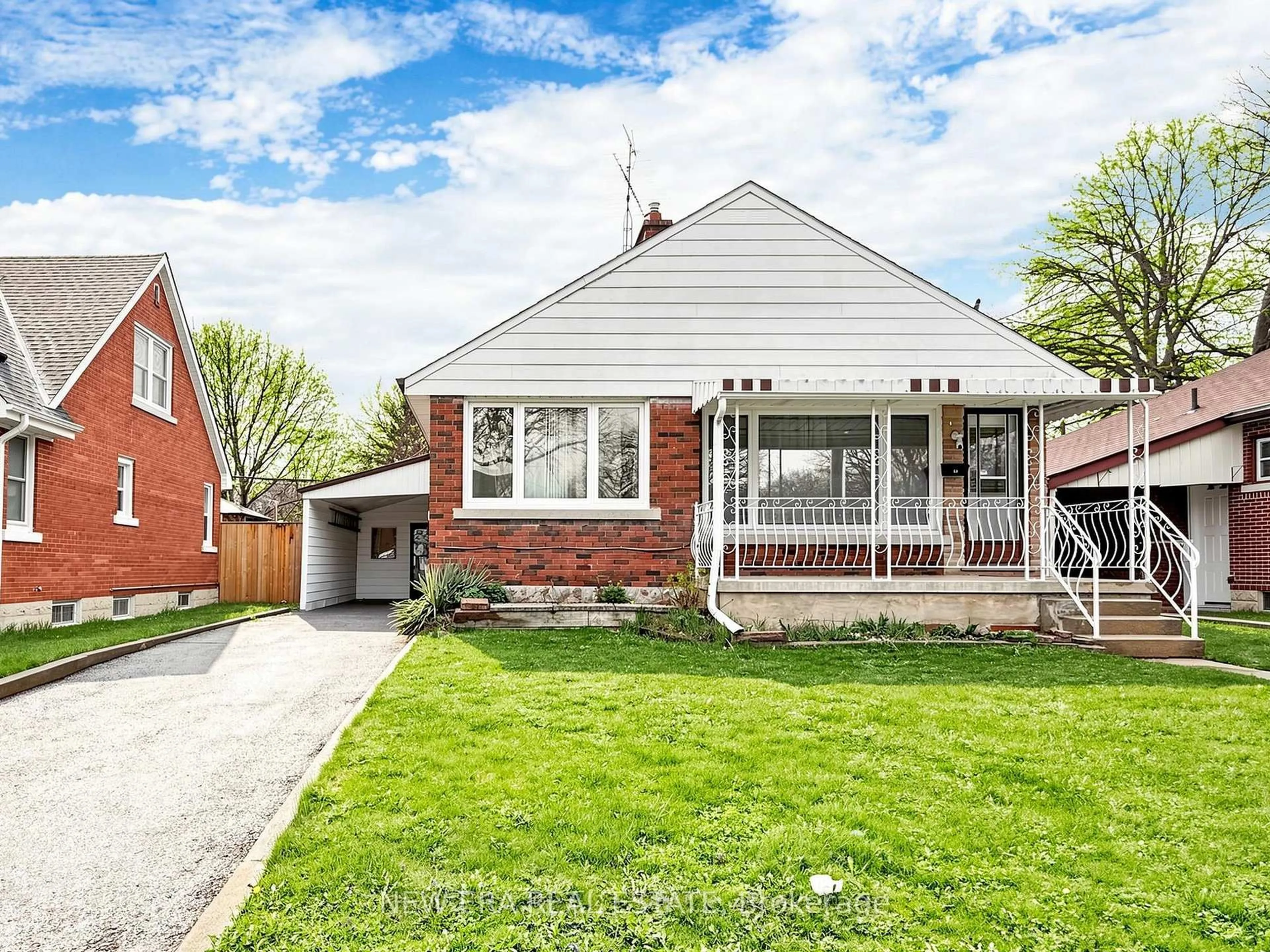Home with brick exterior material, street for 48 Christopher Dr, Cambridge Ontario N1R 4R6
