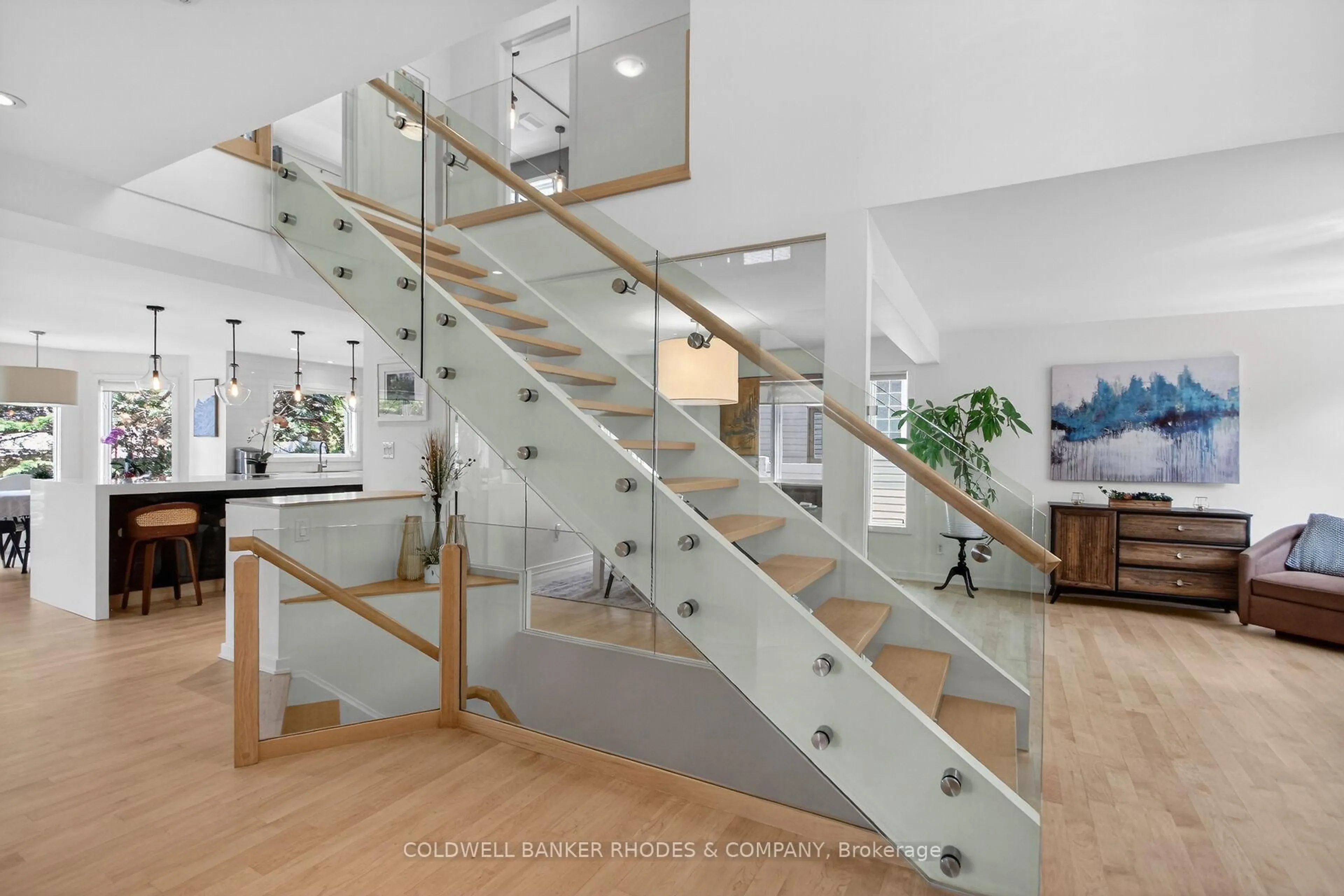 Stairs for 3757 Mountain Meadows Cres, Gloucester Ontario K1V 1V7