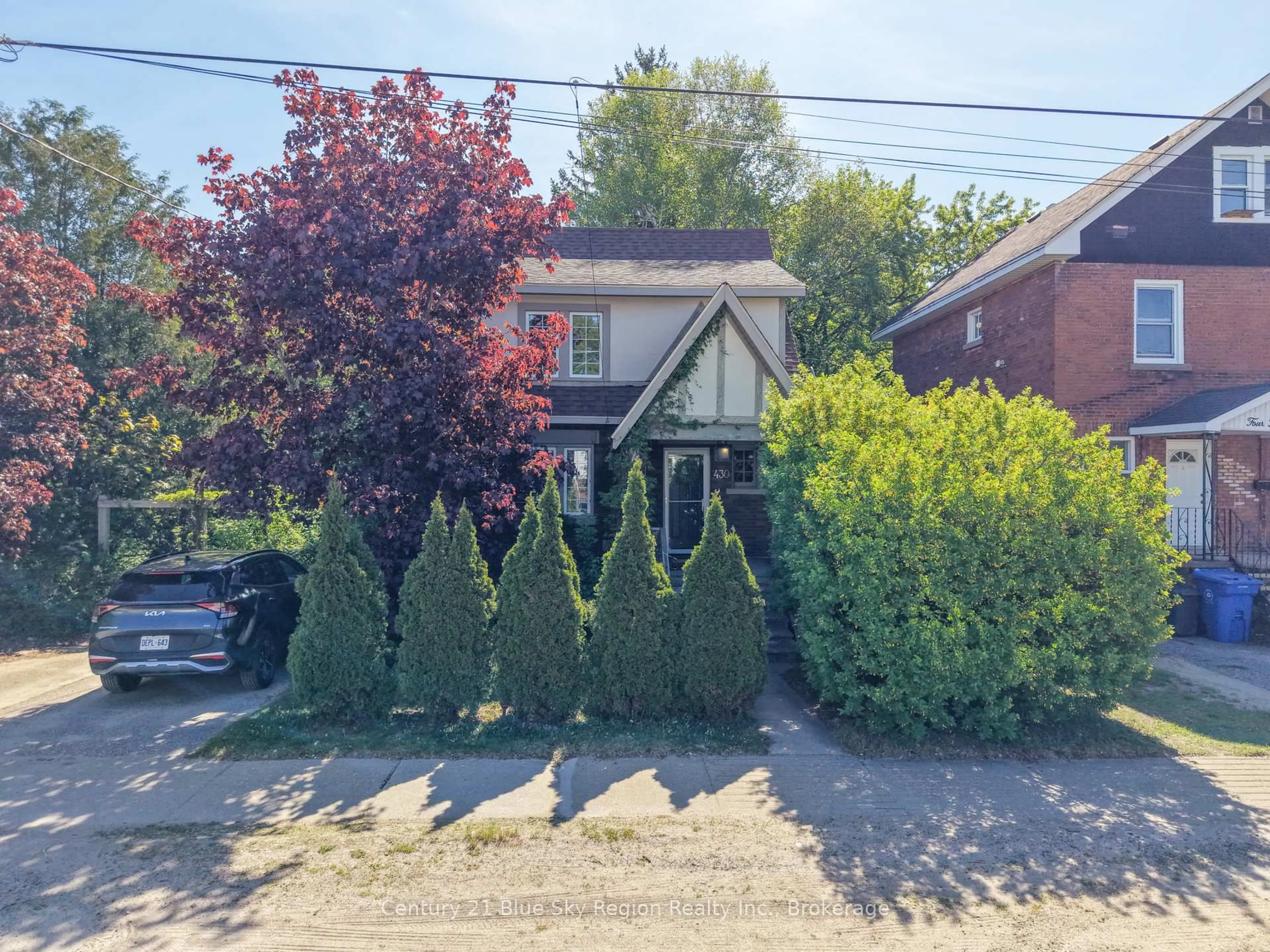 A pic from outside/outdoor area/front of a property/back of a property/a pic from drone, street for 430 Kehoe St, North Bay Ontario P1B 5V6