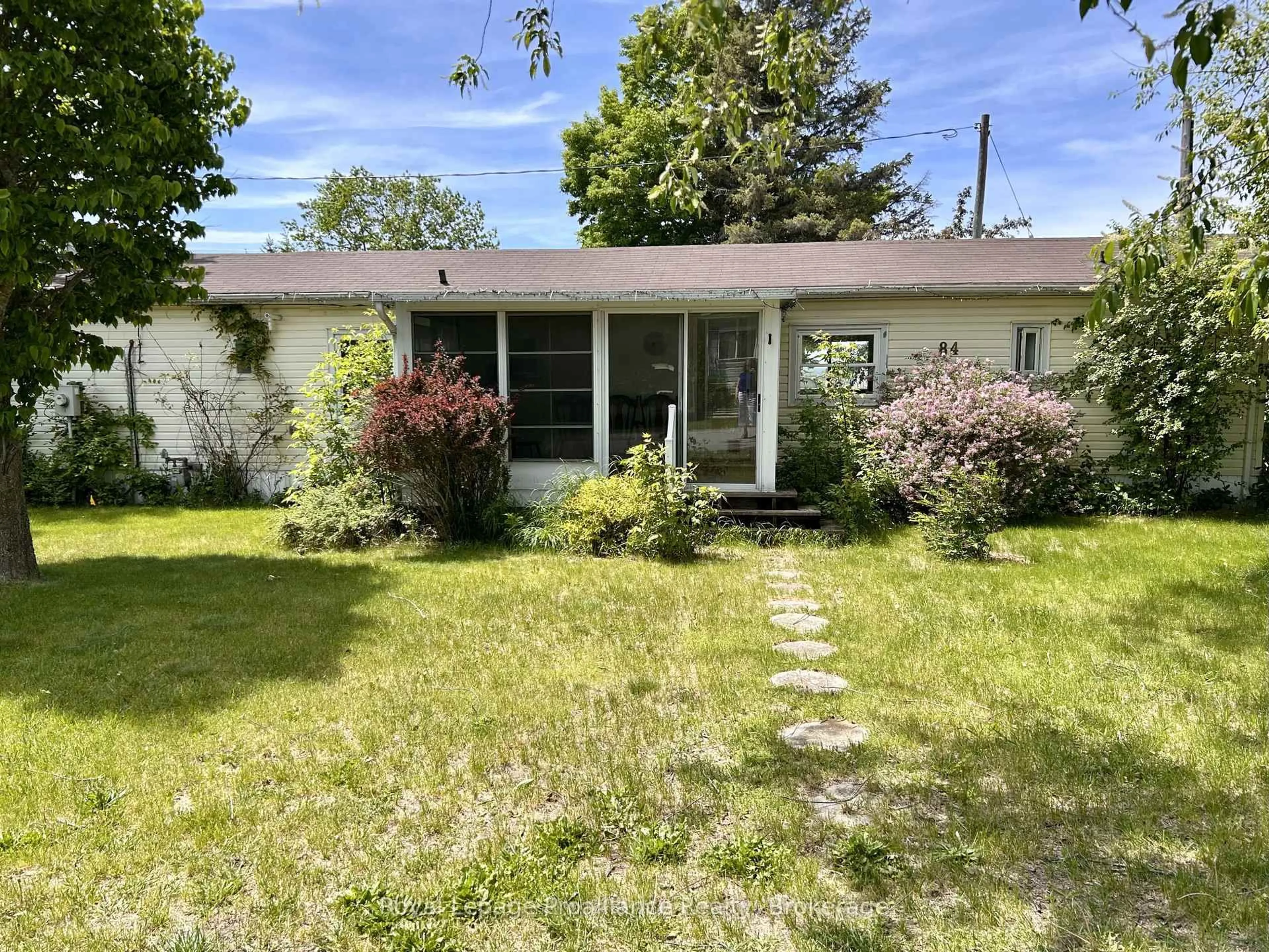 Unknown for 63 Whites Rd #84, Quinte West Ontario K8V 5P5