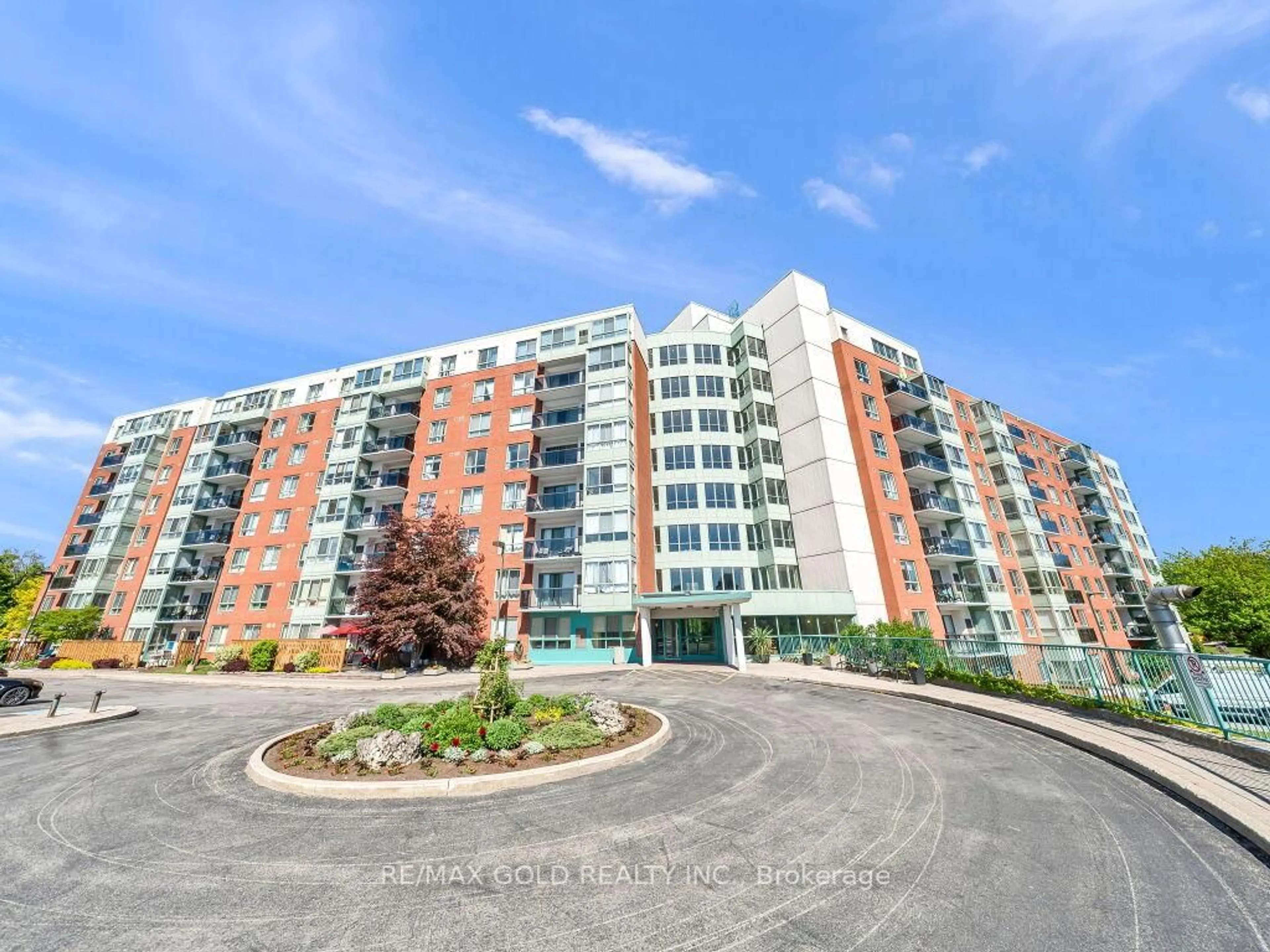 Unknown for 30 Blue Springs Dr #611, Waterloo Ontario N2J 4T2