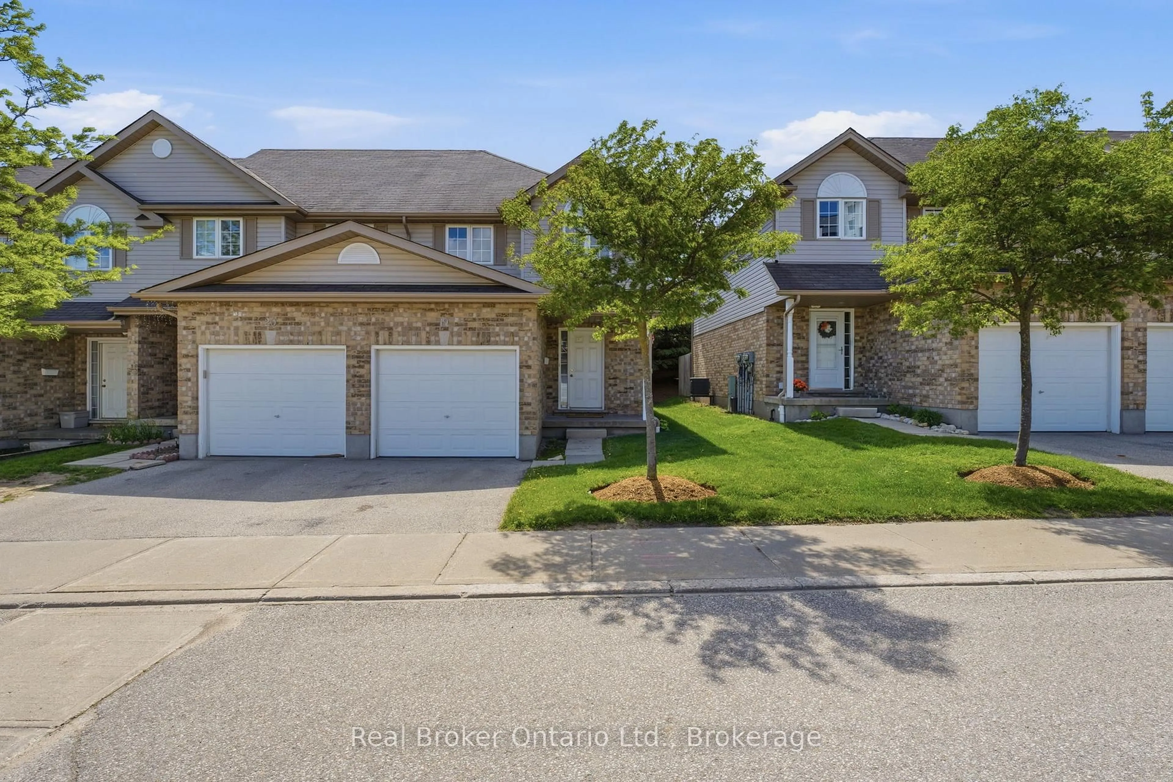 A pic from outside/outdoor area/front of a property/back of a property/a pic from drone, street for 10 Fallowfield Dr #19, Kitchener Ontario N2C 0A4