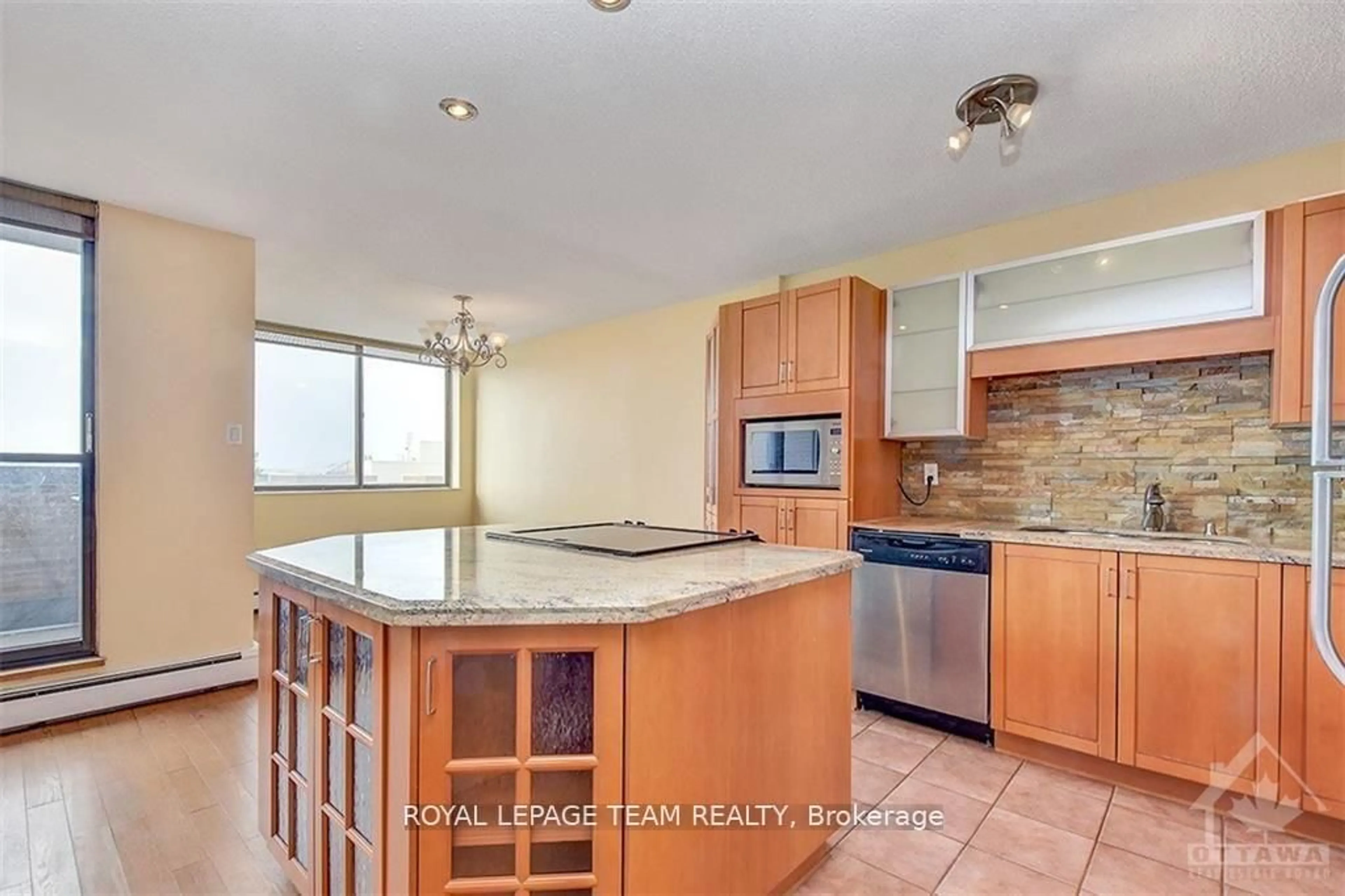 Unknown for 515 ST LAURENT Blvd #644, Ottawa Ontario K1K 3X5