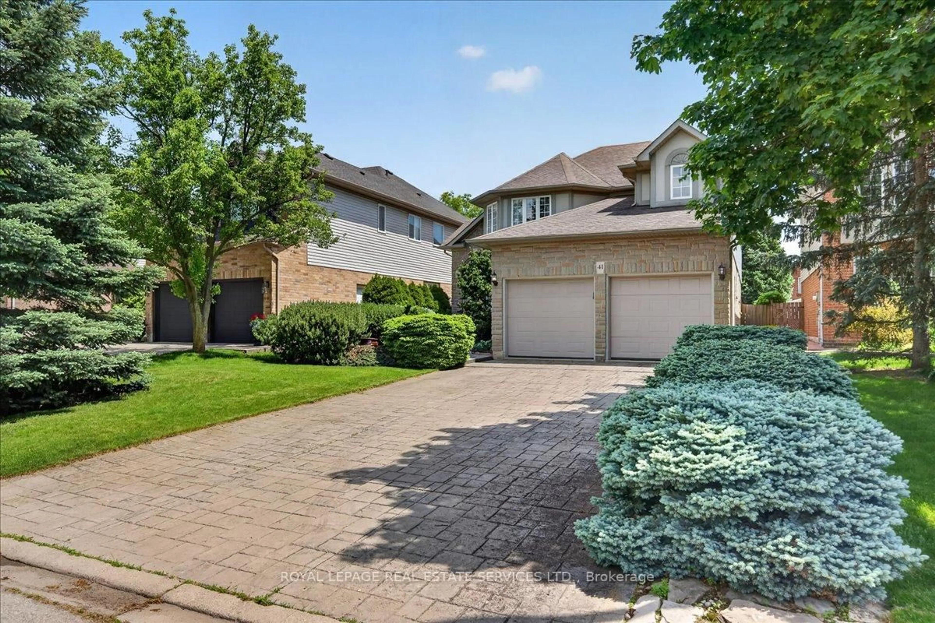 Home with brick exterior material, street for 41 Chifney Lane, Hamilton Ontario L9K 1K1