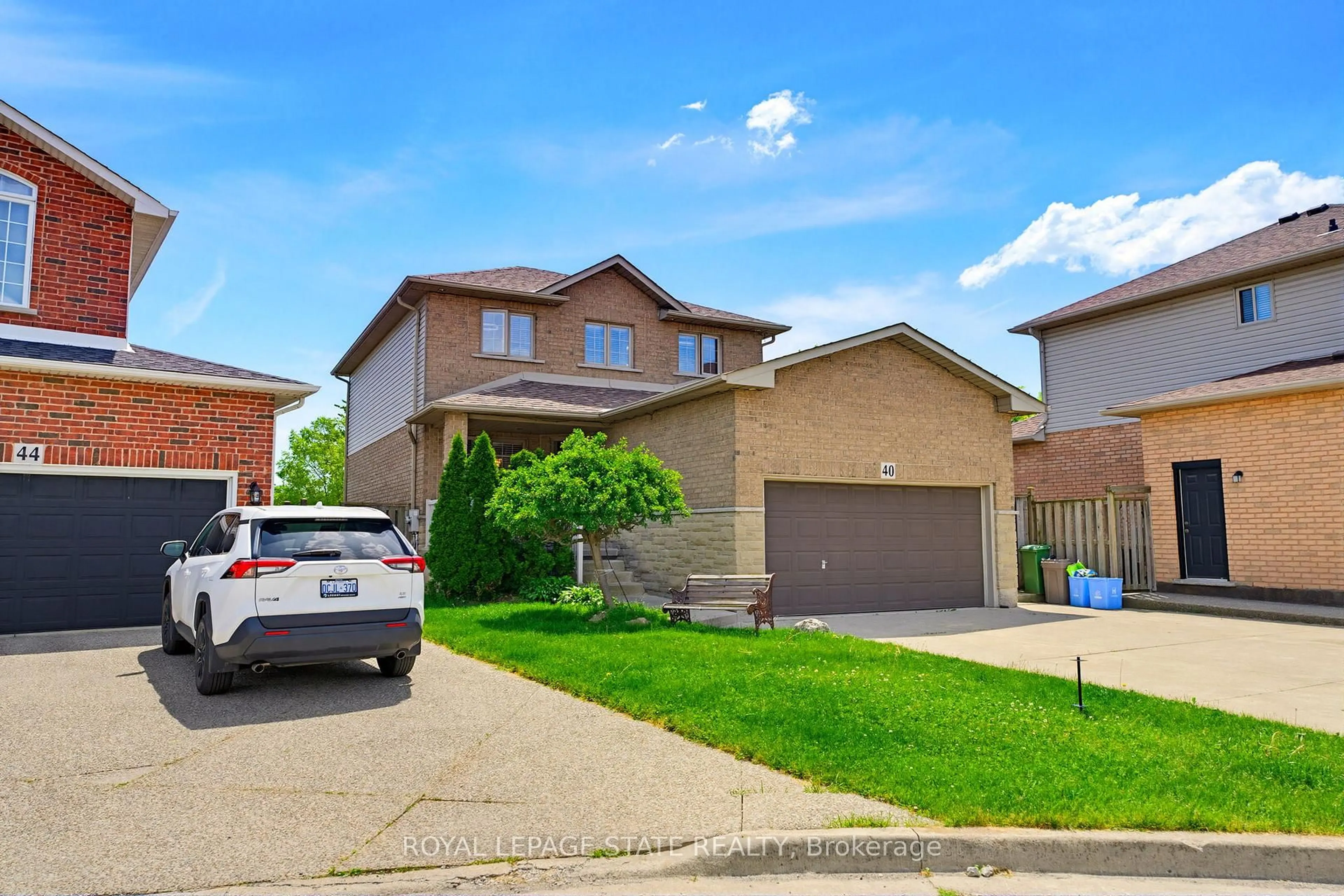 Unknown for 40 Lanza Crt, Hamilton Ontario L8T 5A8