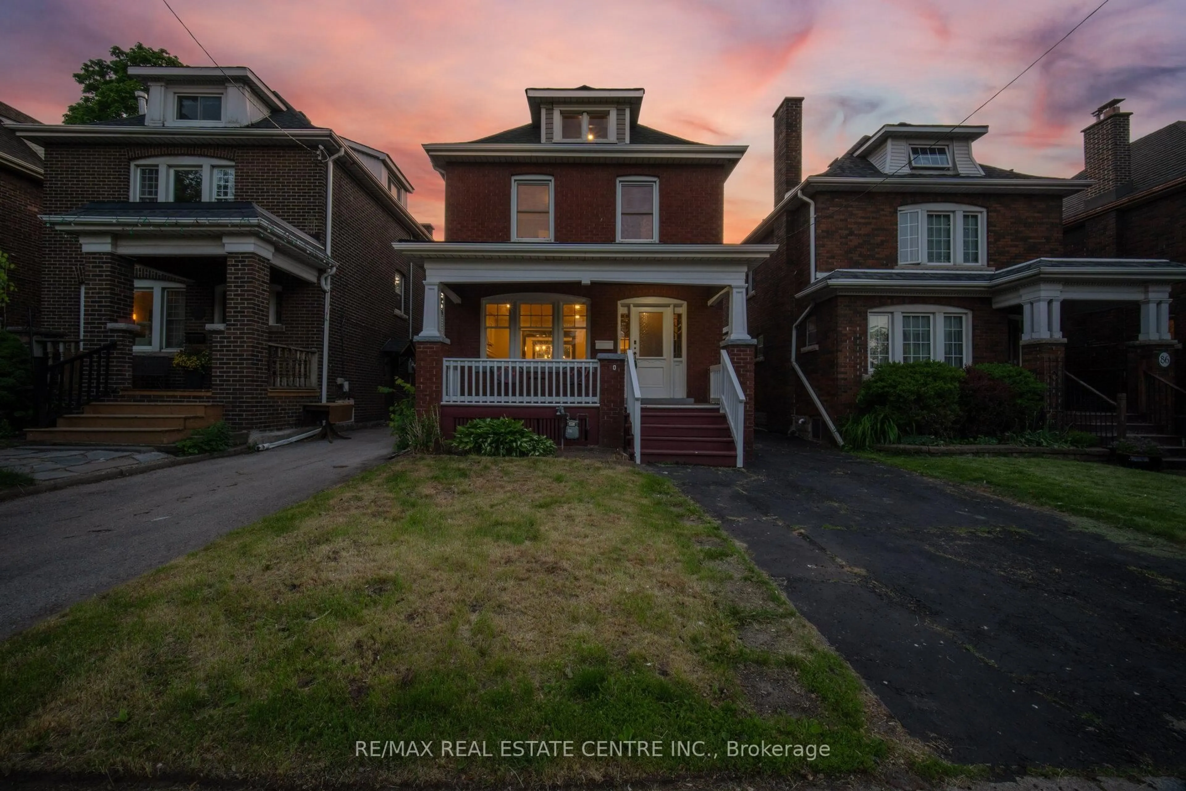 Home with brick exterior material, street for 90 Holton Ave, Hamilton Ontario L8M 2L2