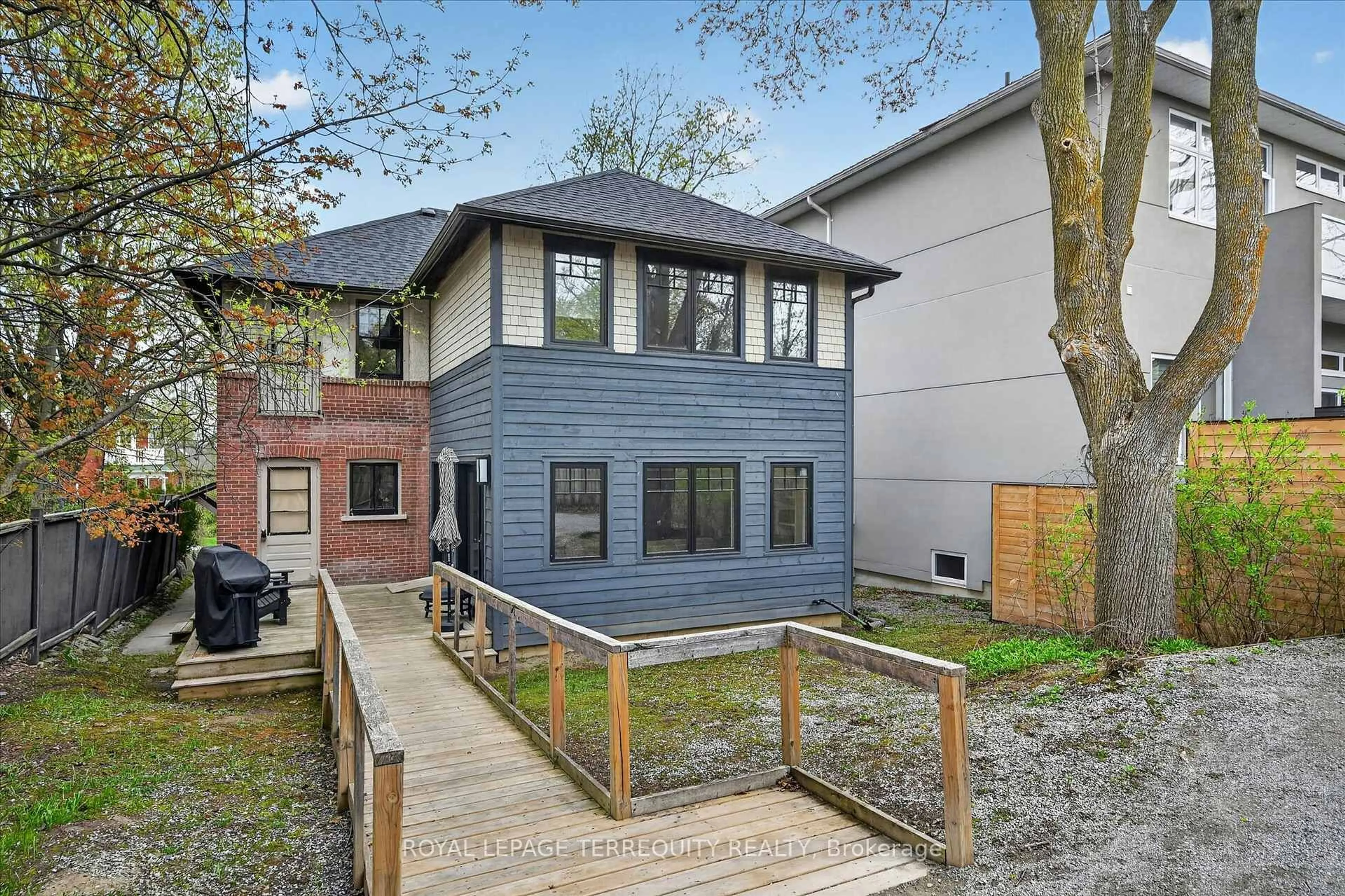 Home with brick exterior material, street for 53 BENSON Ave, Peterborough Ontario K9H 5X7