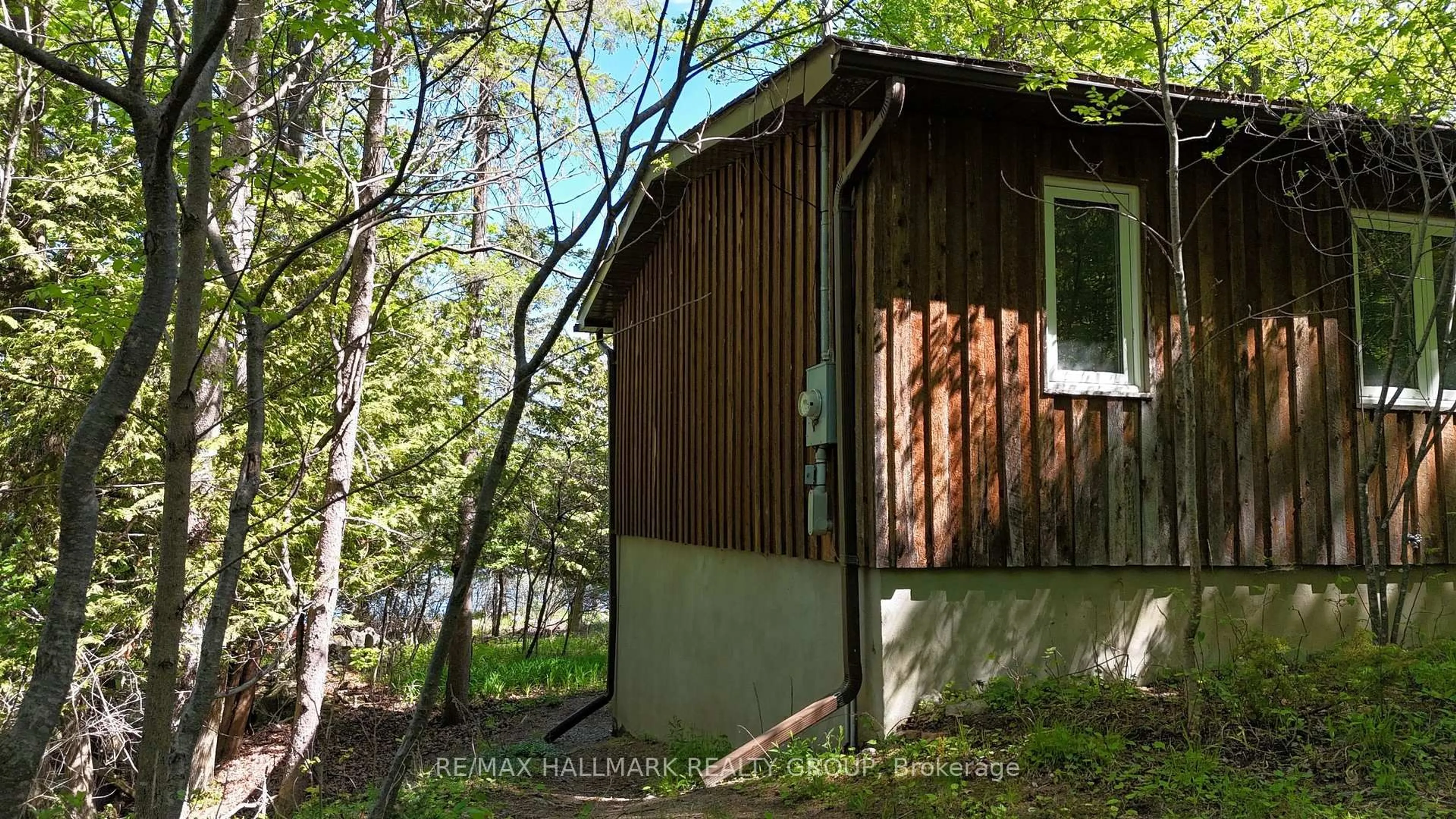 Shed for 156 Dewolfe St, Ottawa Ontario K7S 3G7