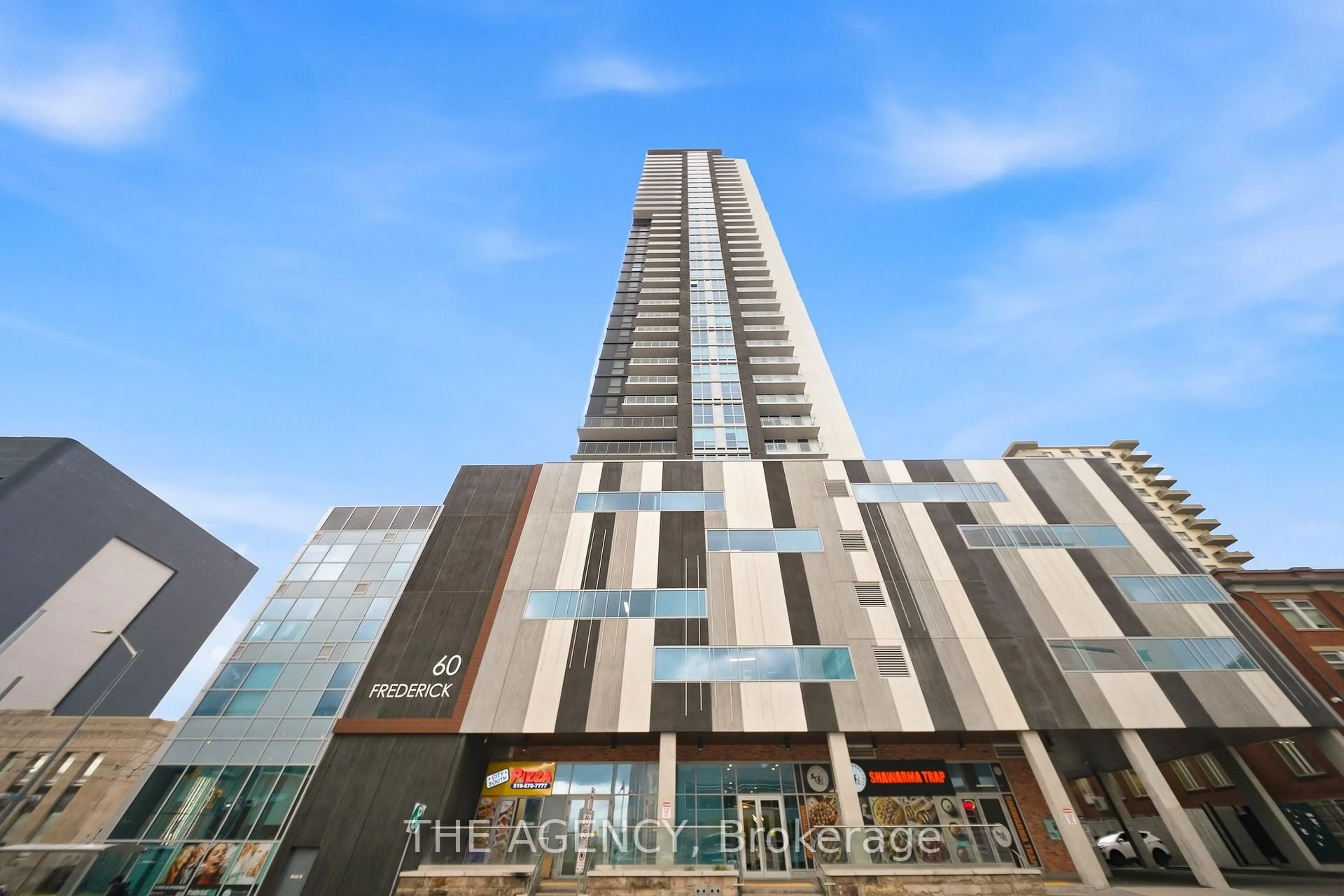 Indoor foyer for 60 Frederick St #1113, Kitchener Ontario N2C 0H7