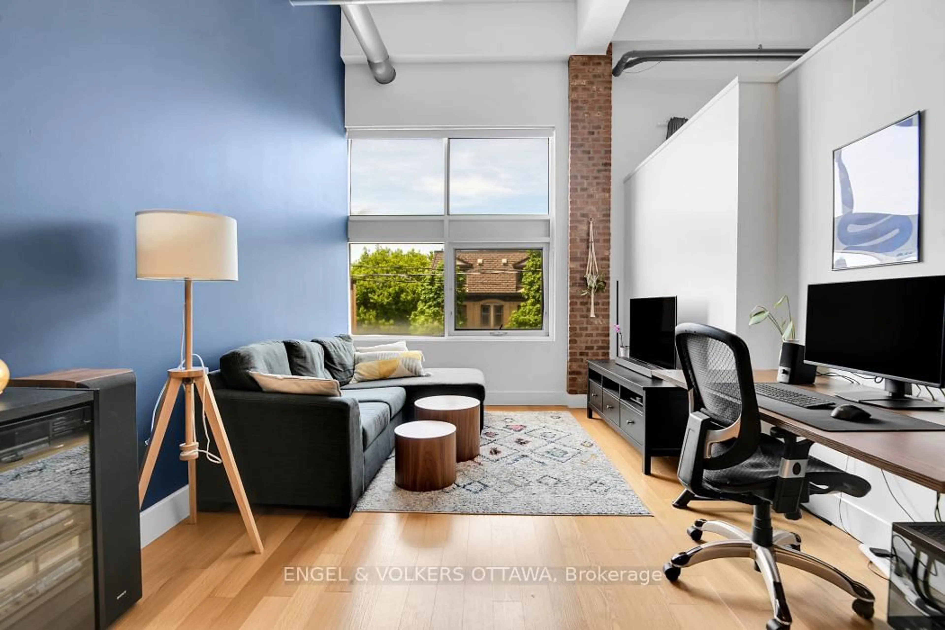Living room with furniture, unknown for 108 Third Ave #201, Ottawa Ontario K1S 2J8