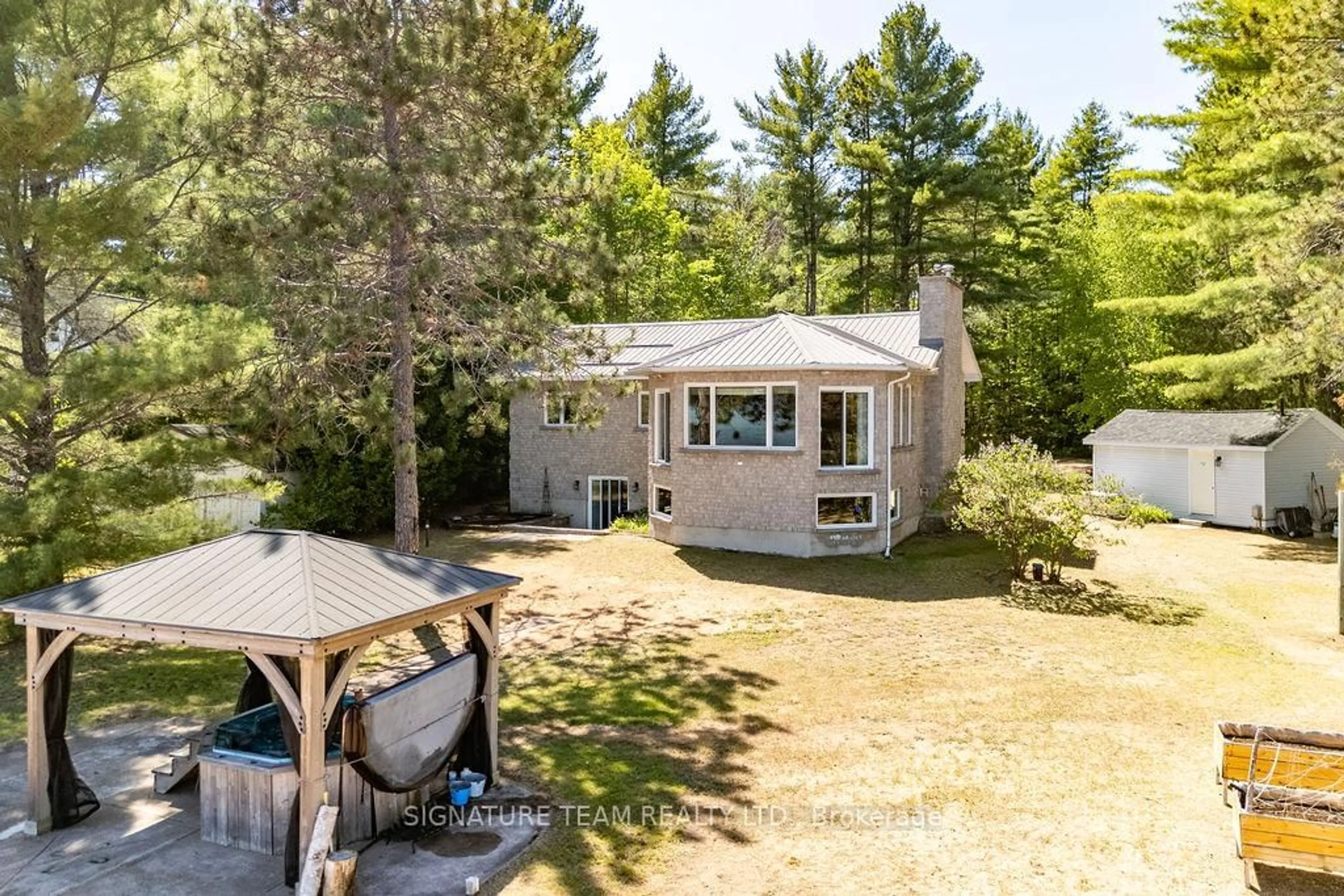 A pic from outside/outdoor area/front of a property/back of a property/a pic from drone, water/lake/river/ocean view for 112 Eno Rd, Killaloe Ontario K0J 2A0