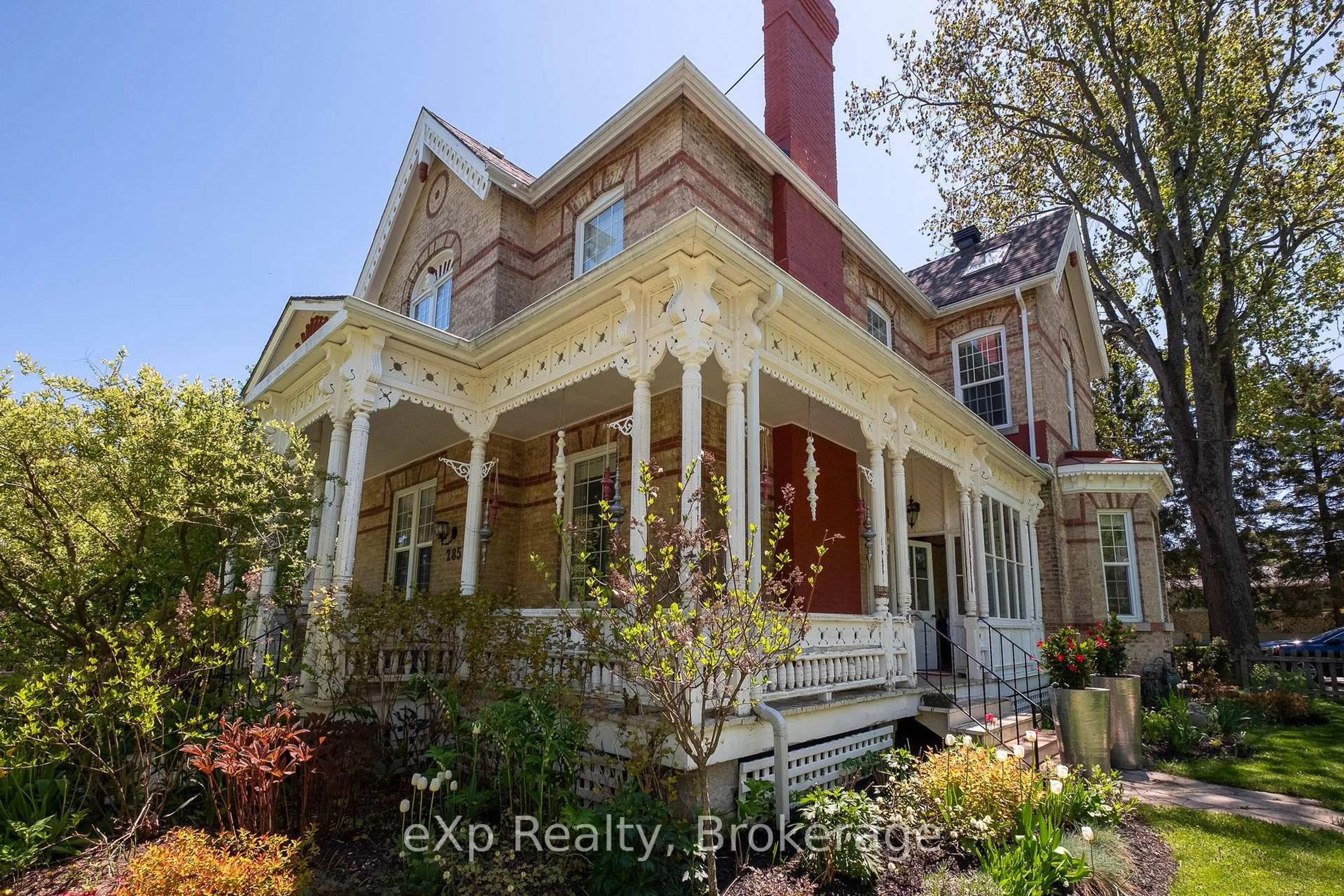 Home with brick exterior material, building for 285 Mary St, South Bruce Peninsula Ontario N0H 2T0