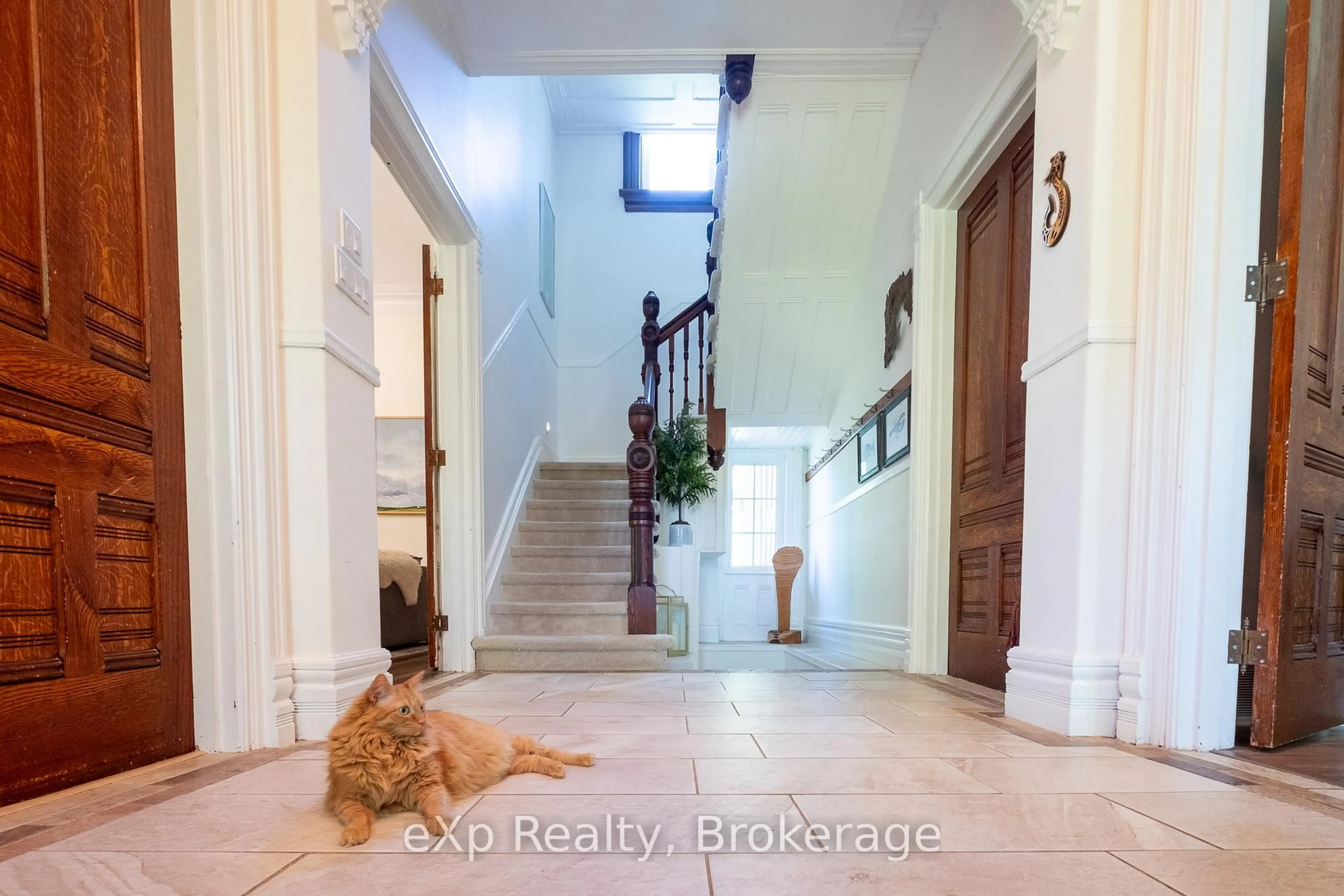 Indoor entryway for 285 Mary St, South Bruce Peninsula Ontario N0H 2T0