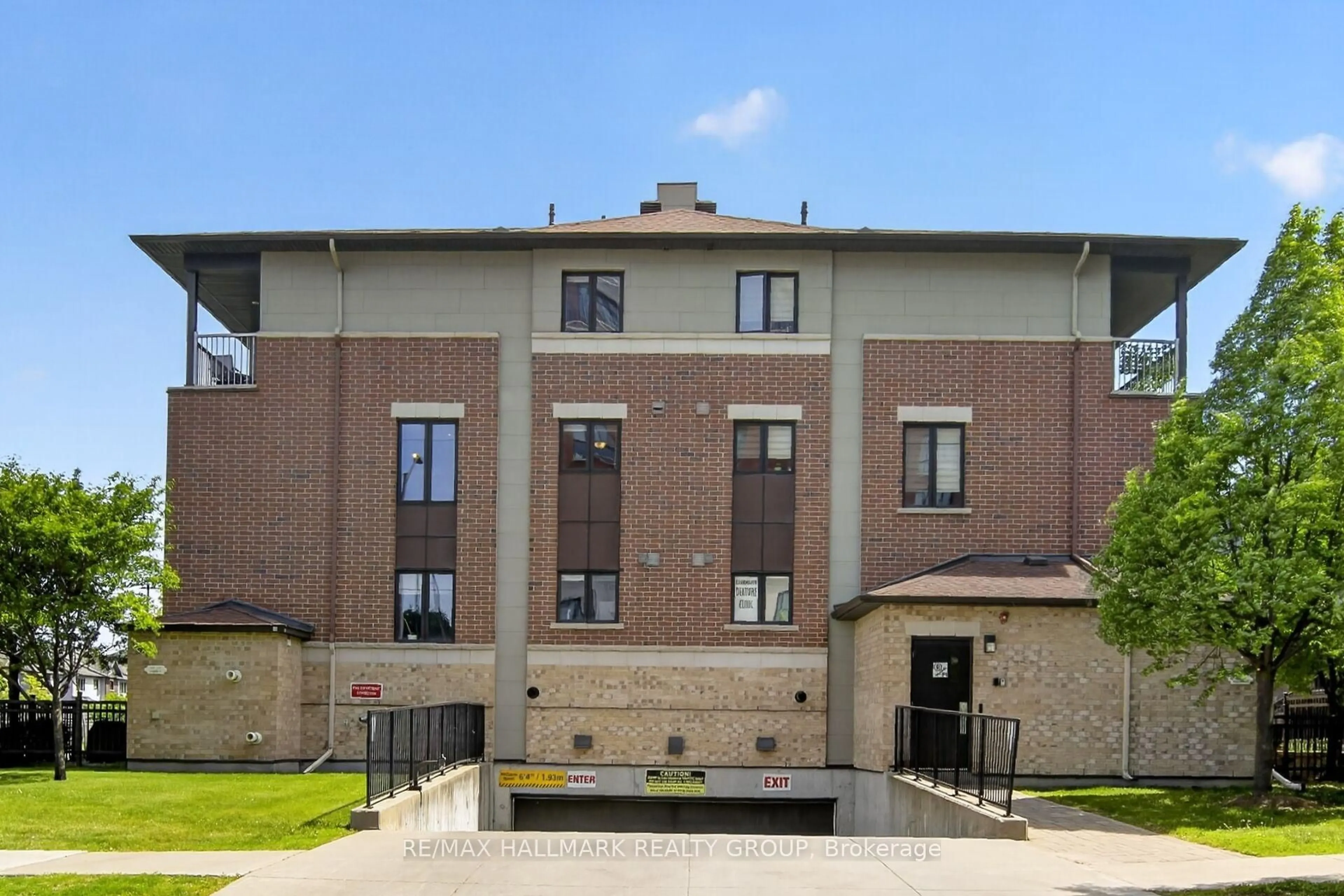 Home with brick exterior material, building for 1145 Longfields Dr #B, Ottawa Ontario K2J 5R5