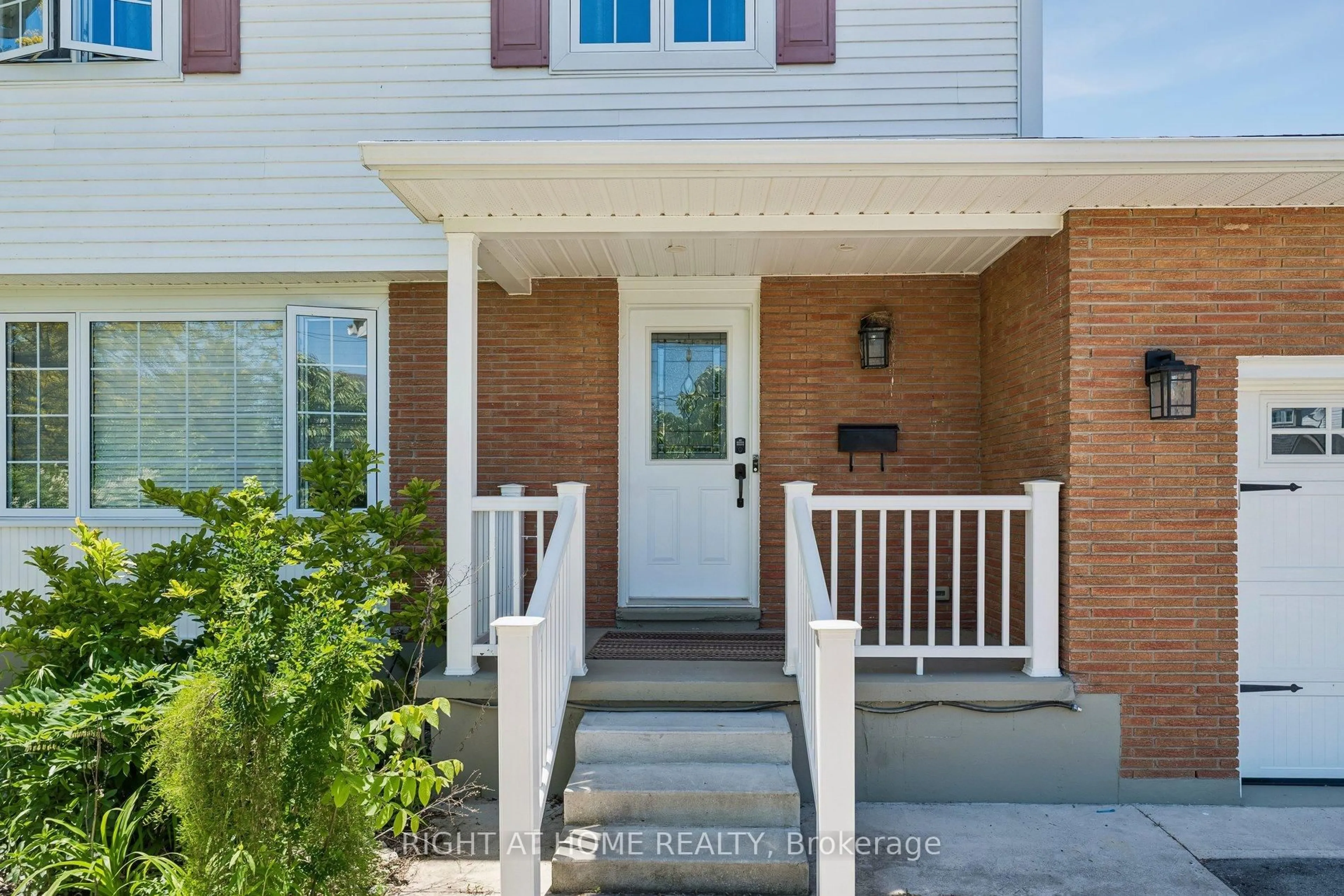 Unknown for 15 KING St, Fort Erie Ontario L2A 3Z3