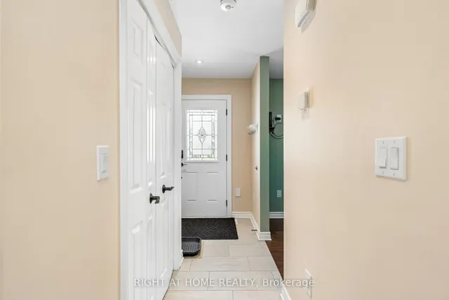 15 KING St, Fort Erie 5