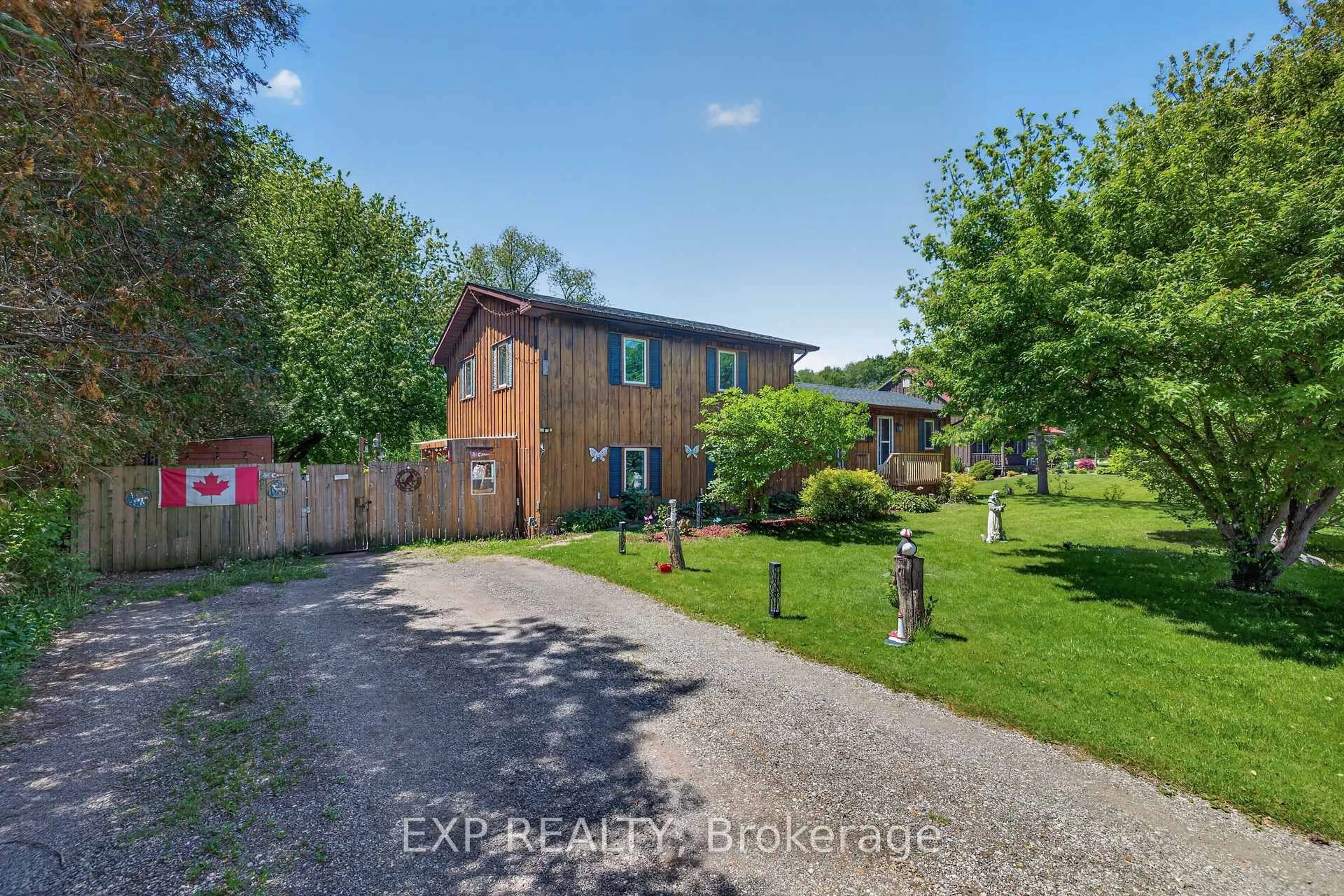 A pic from outside/outdoor area/front of a property/back of a property/a pic from drone, street for 49319 Nova Scotia Line, Malahide Ontario N5H 2R2