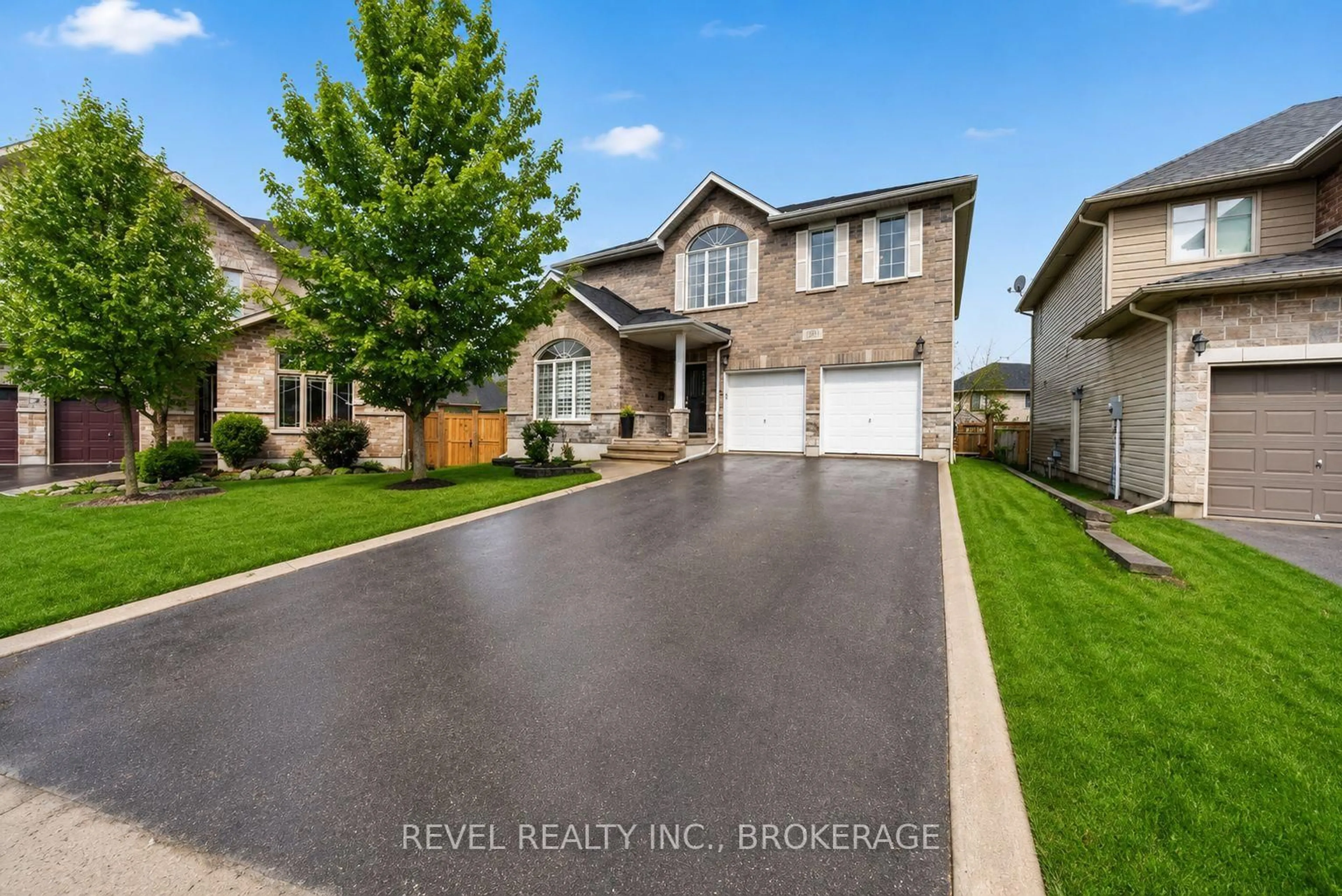 Unknown for 1557 Providence Cres, Kingston Ontario K7P 0H9