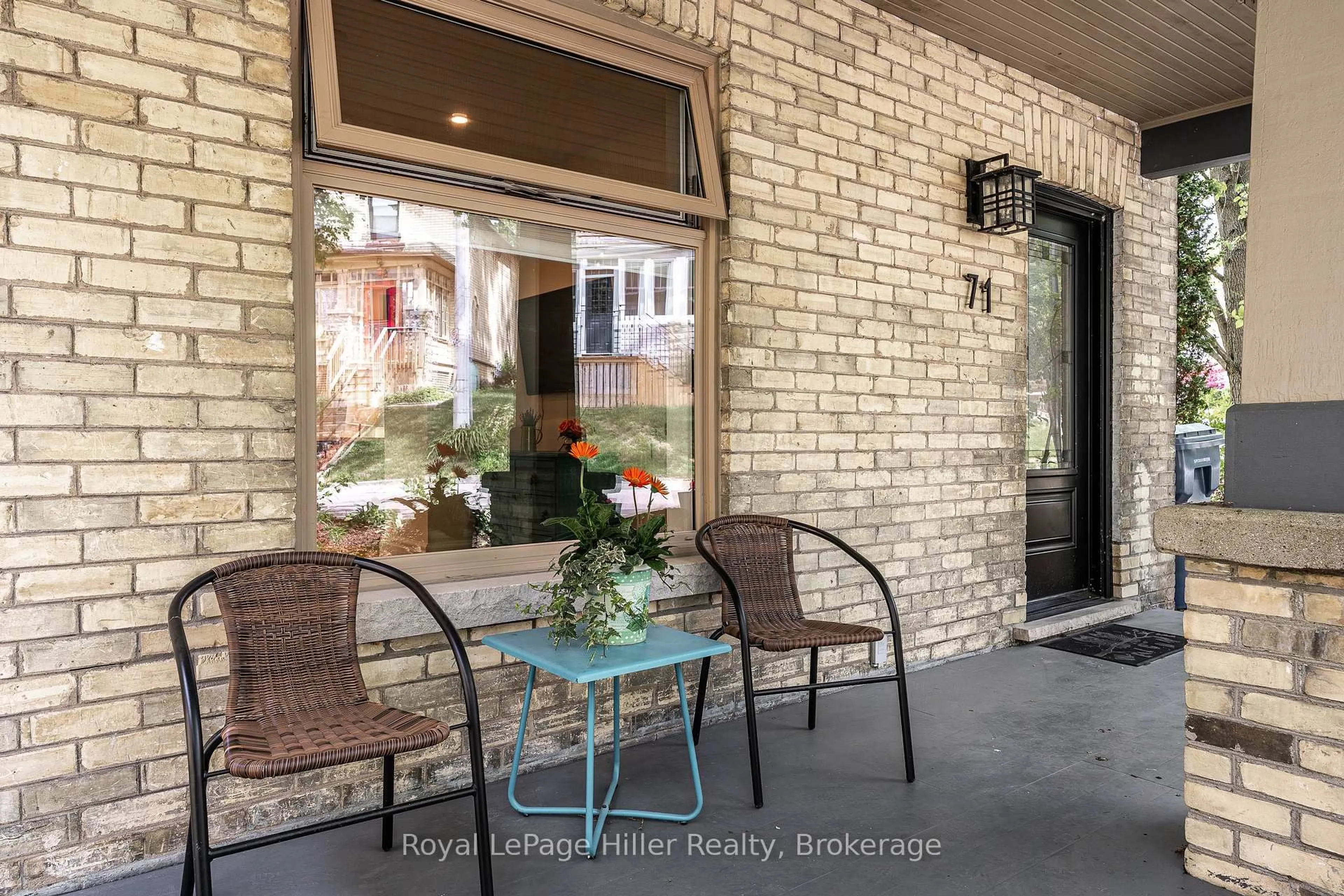 Patio, street for 71 Douglas St, Stratford Ontario N5A 5P3