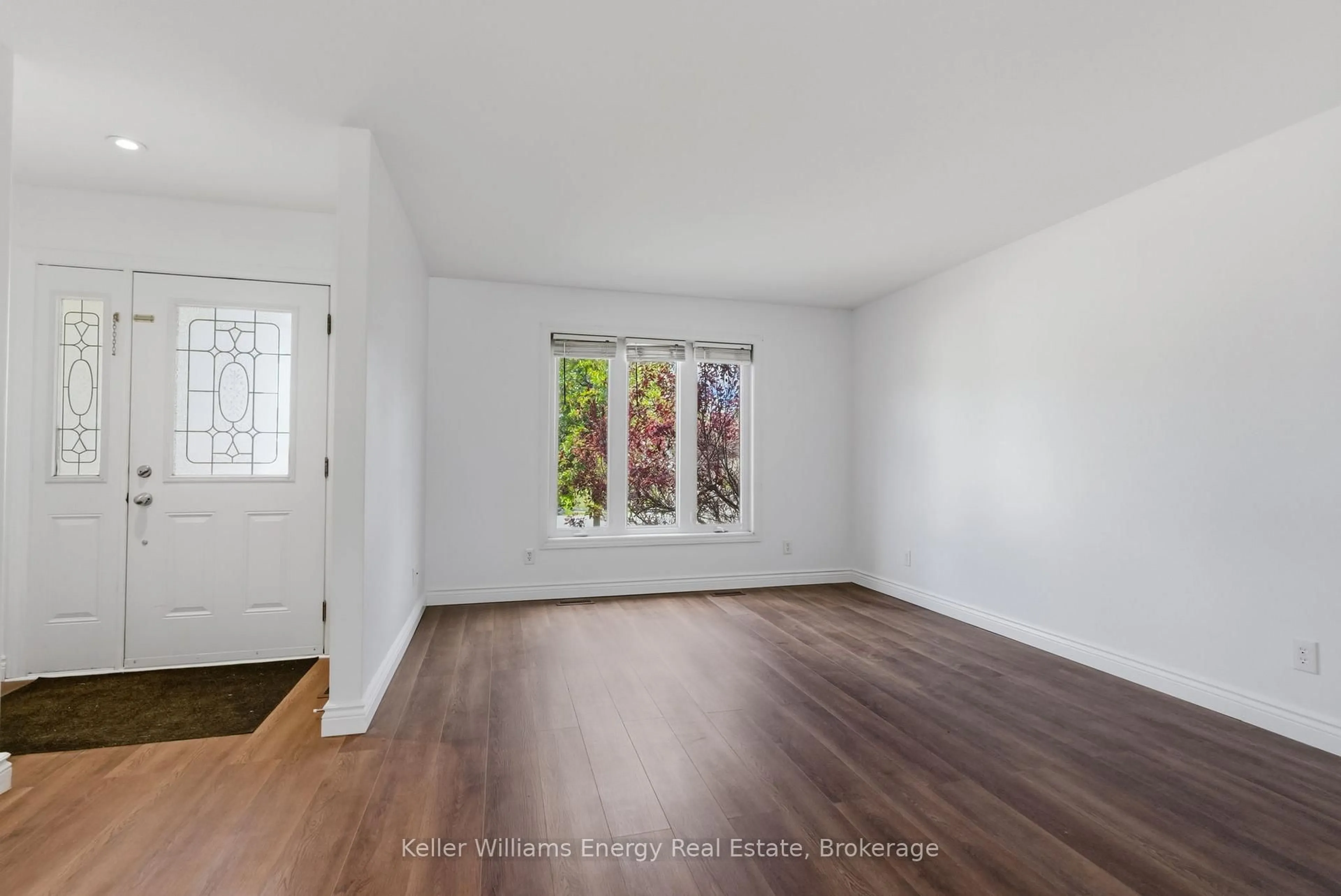 A pic of a room for 170 NICHOLAS St, Quinte West Ontario K8V 6B2
