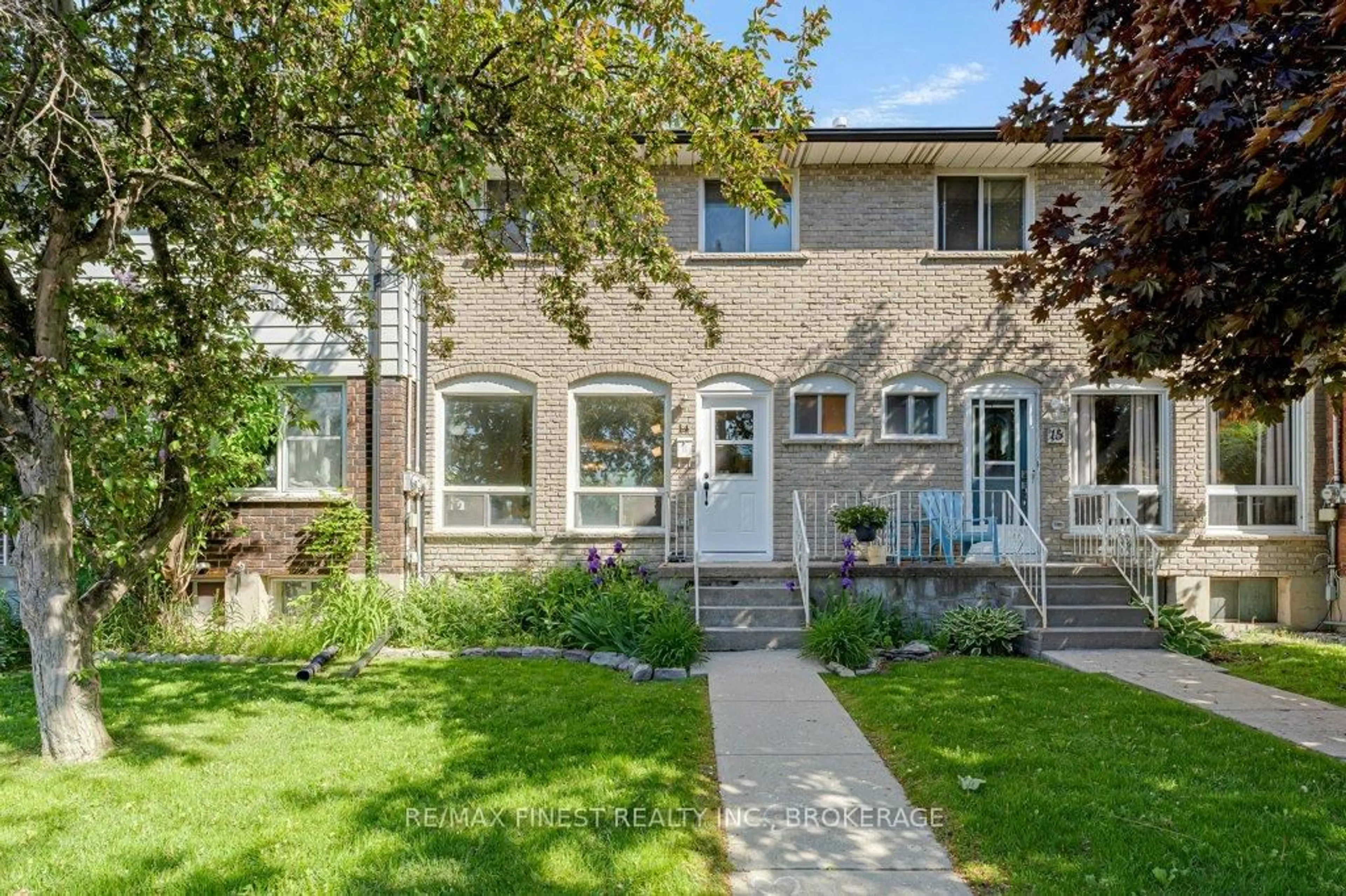 Unknown for 30 Addington St #14, Loyalist Ontario K7N 1C5