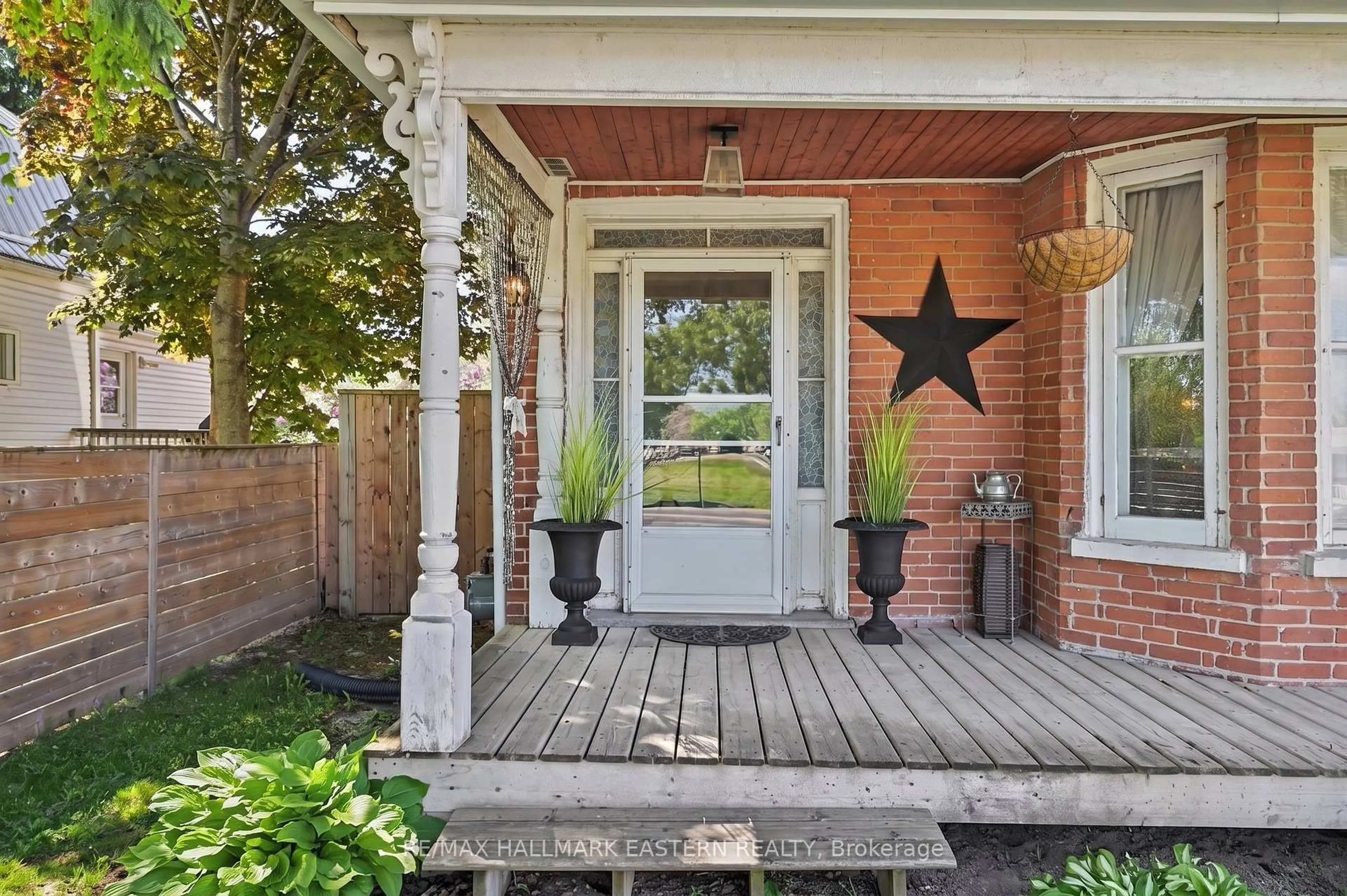 Unknown for 23 Elizabeth St, Brighton Ontario K0K 1H0