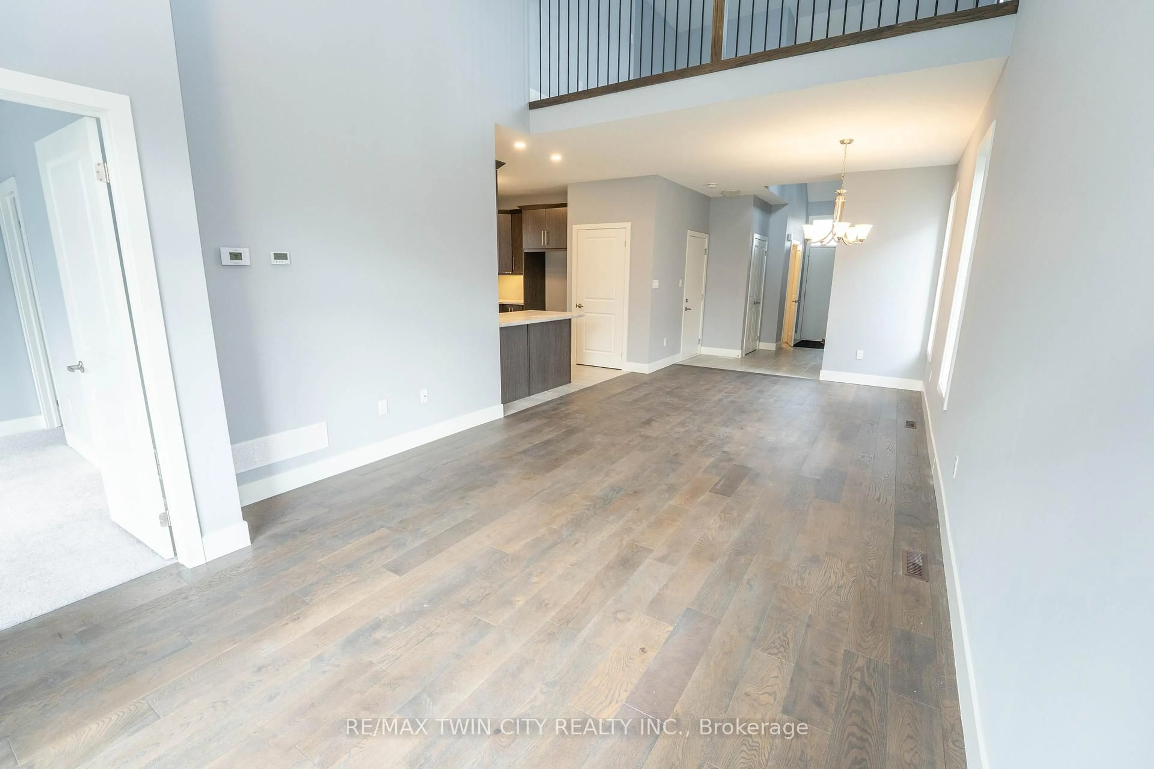 A pic of a room for 2084 Evans Blvd, London South Ontario N6M 0J6