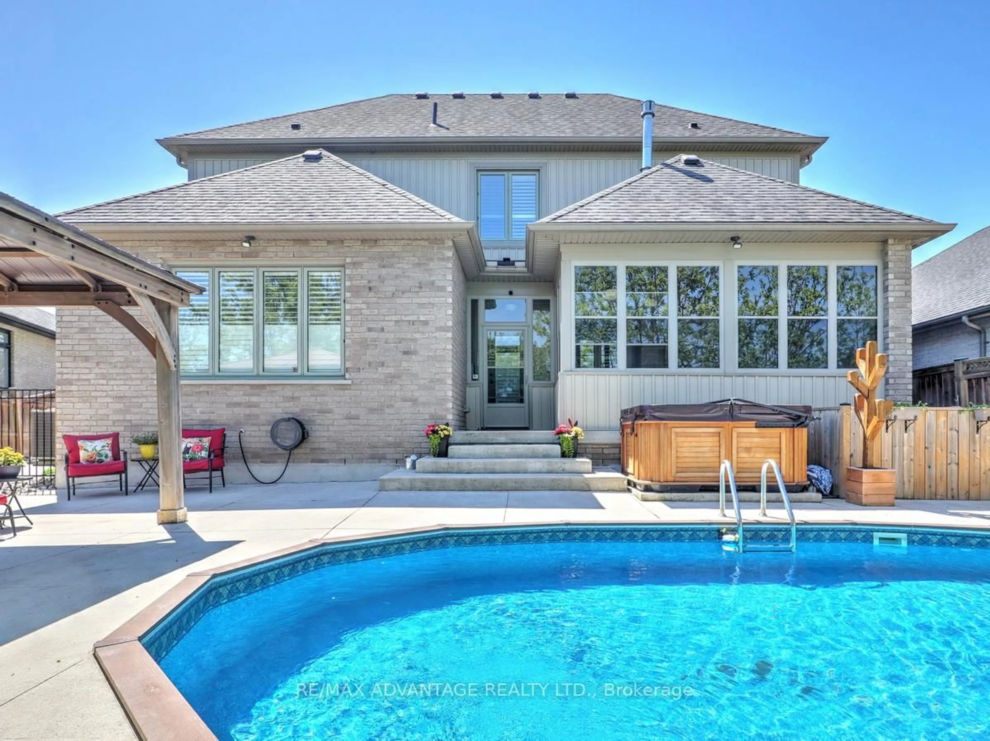 Home with brick exterior material, water/lake/river/ocean view for 1544 Privet Pl, London North Ontario N5X 0E7