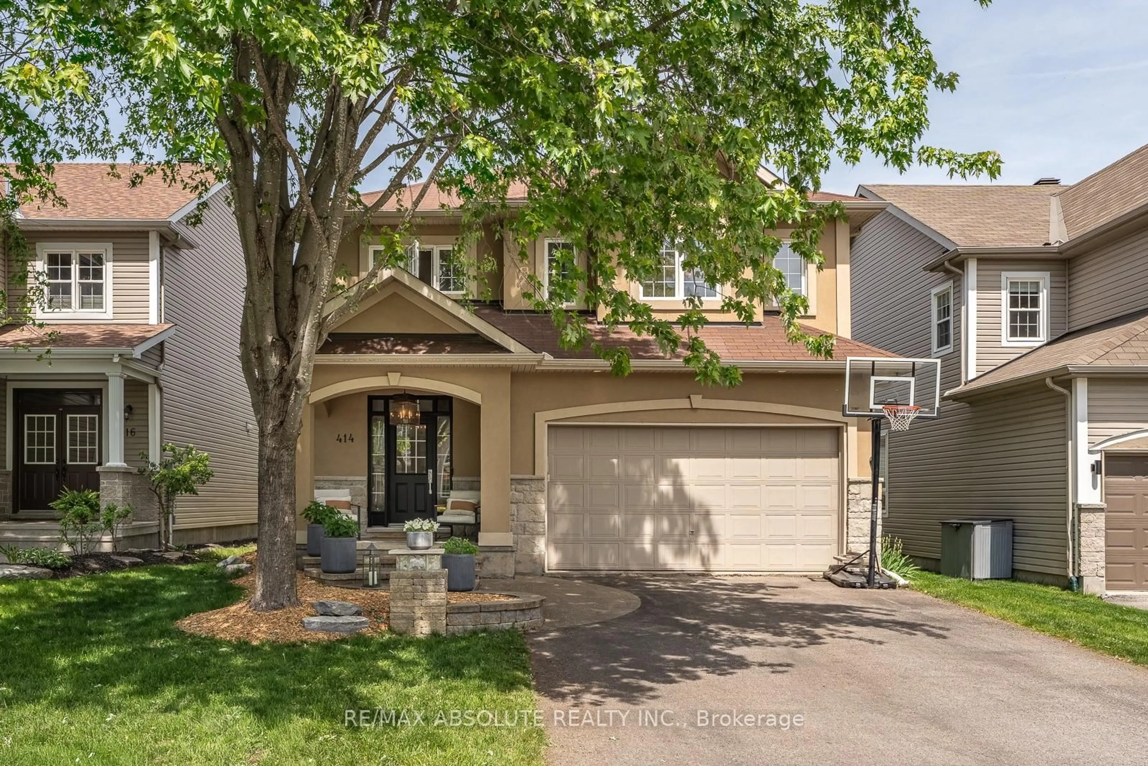 Unknown for 414 LANDSWOOD Way, Ottawa Ontario K2S 0A3