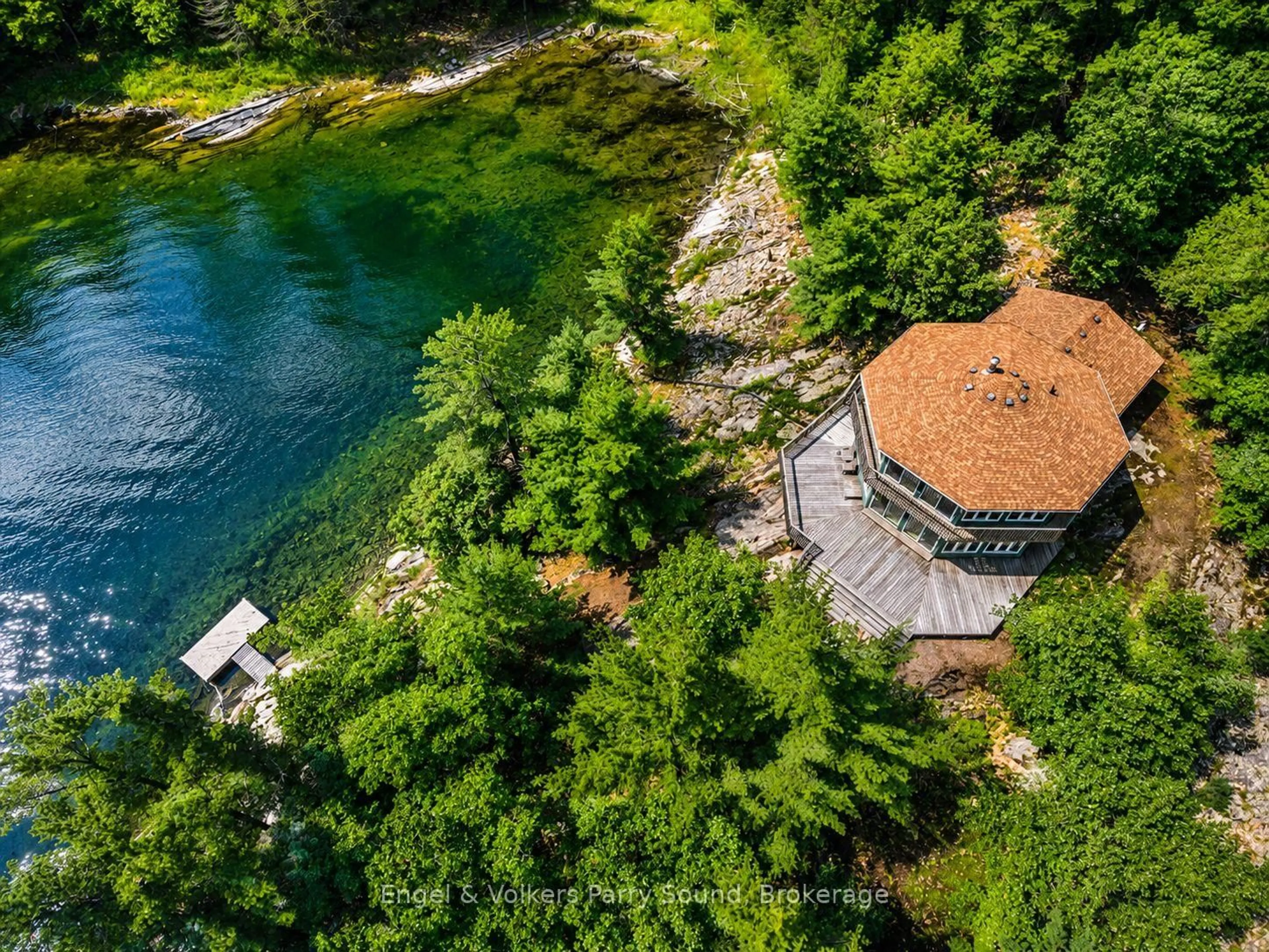 A pic from outside/outdoor area/front of a property/back of a property/a pic from drone, water/lake/river/ocean view for 1, 3, 4 & 5 Loon Bay, Carling Ontario P0G 1G0