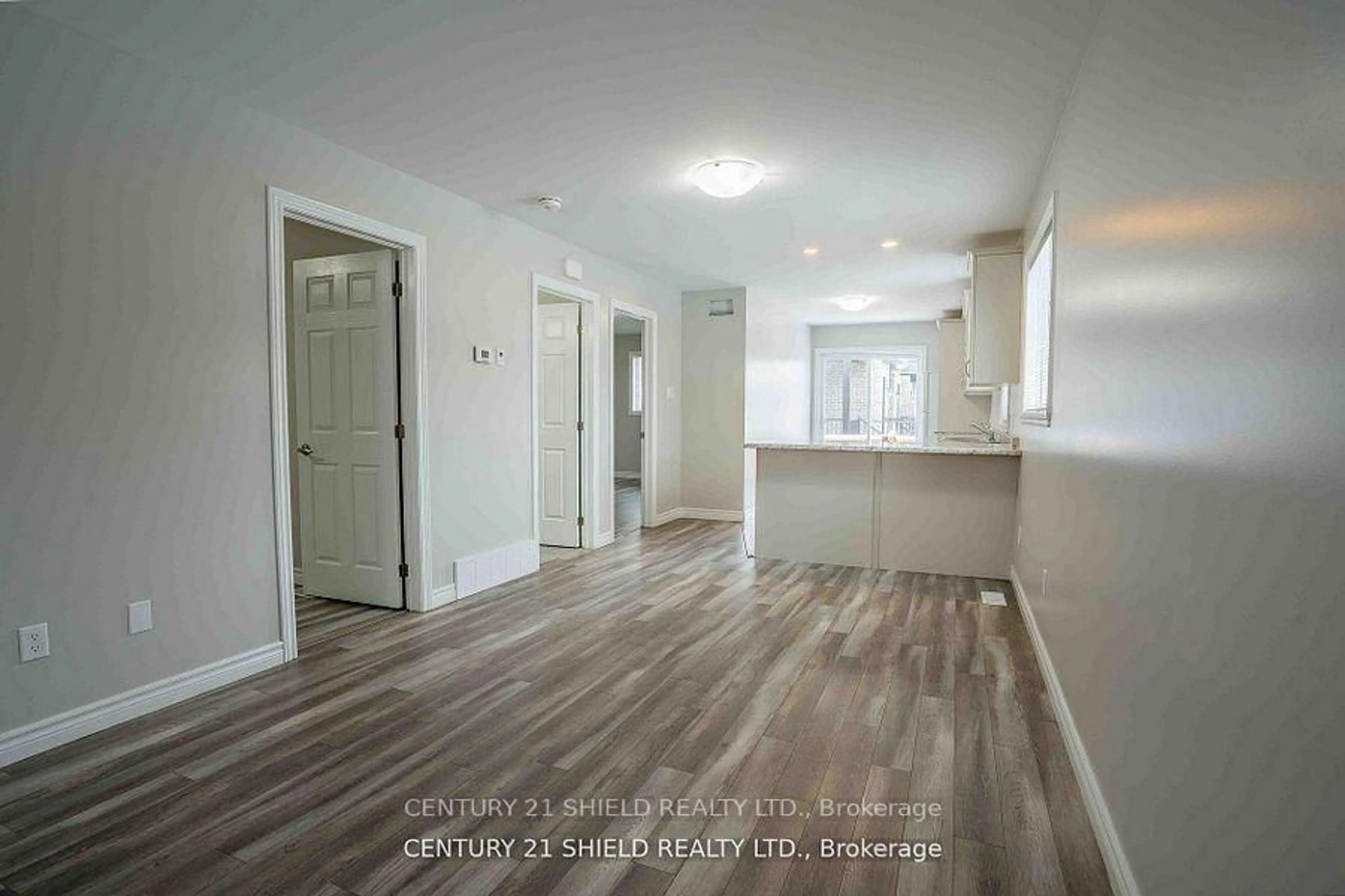 Indoor entryway for 221 Third St, Cornwall Ontario K6J 0B6