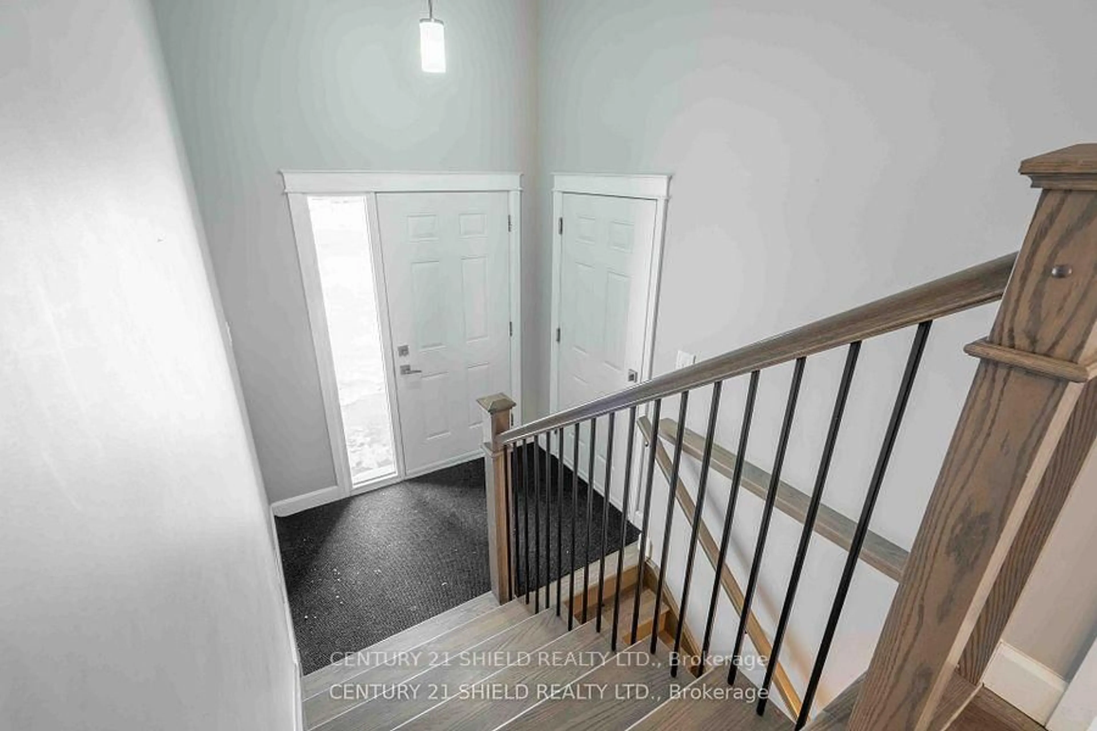 Unknown for 236 East Ridge Dr, Cornwall Ontario K6H 0H9