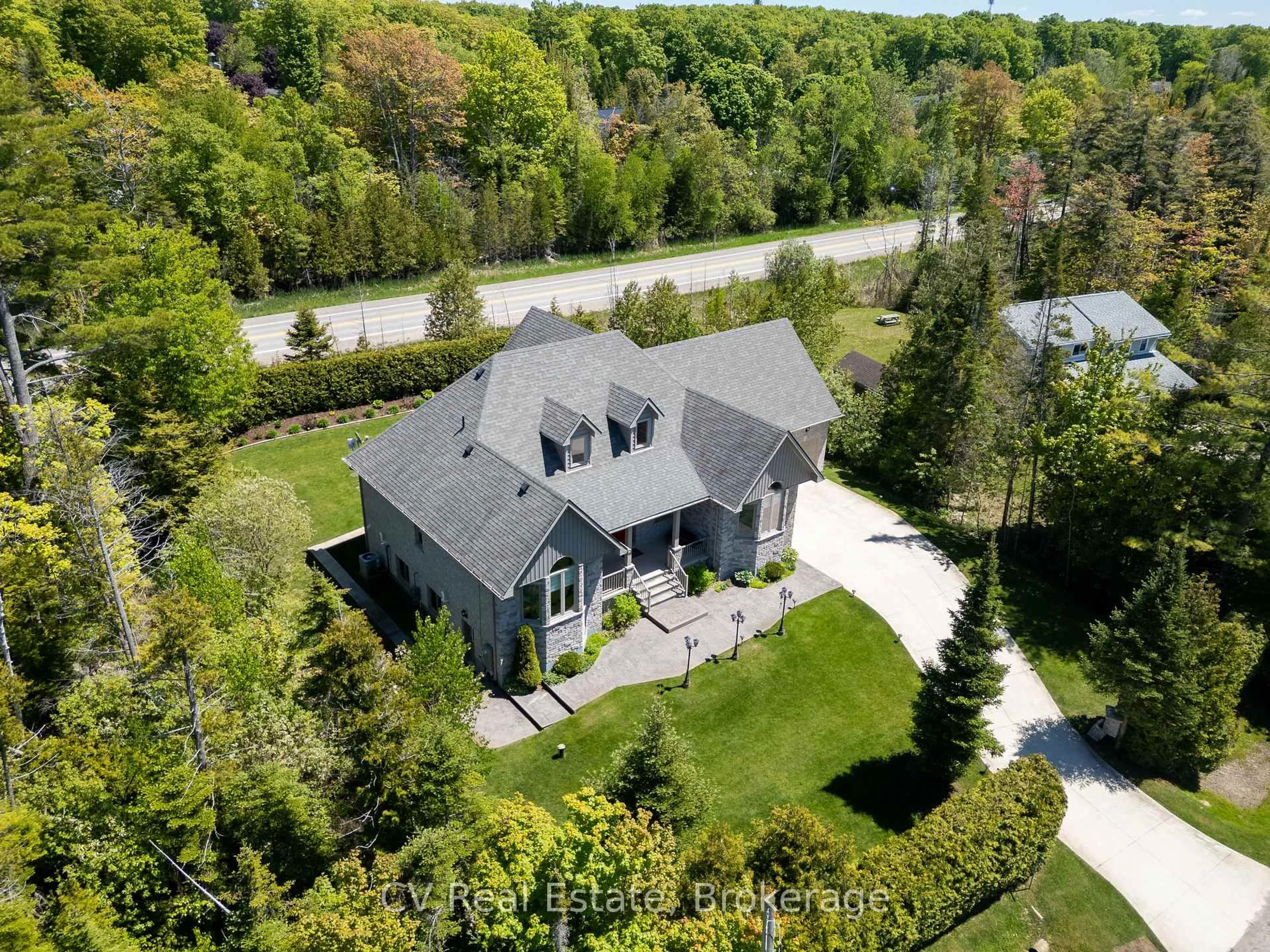 A pic from outside/outdoor area/front of a property/back of a property/a pic from drone, unknown for 180 St. Edmunds Cres, South Bruce Peninsula Ontario N0H 2G0