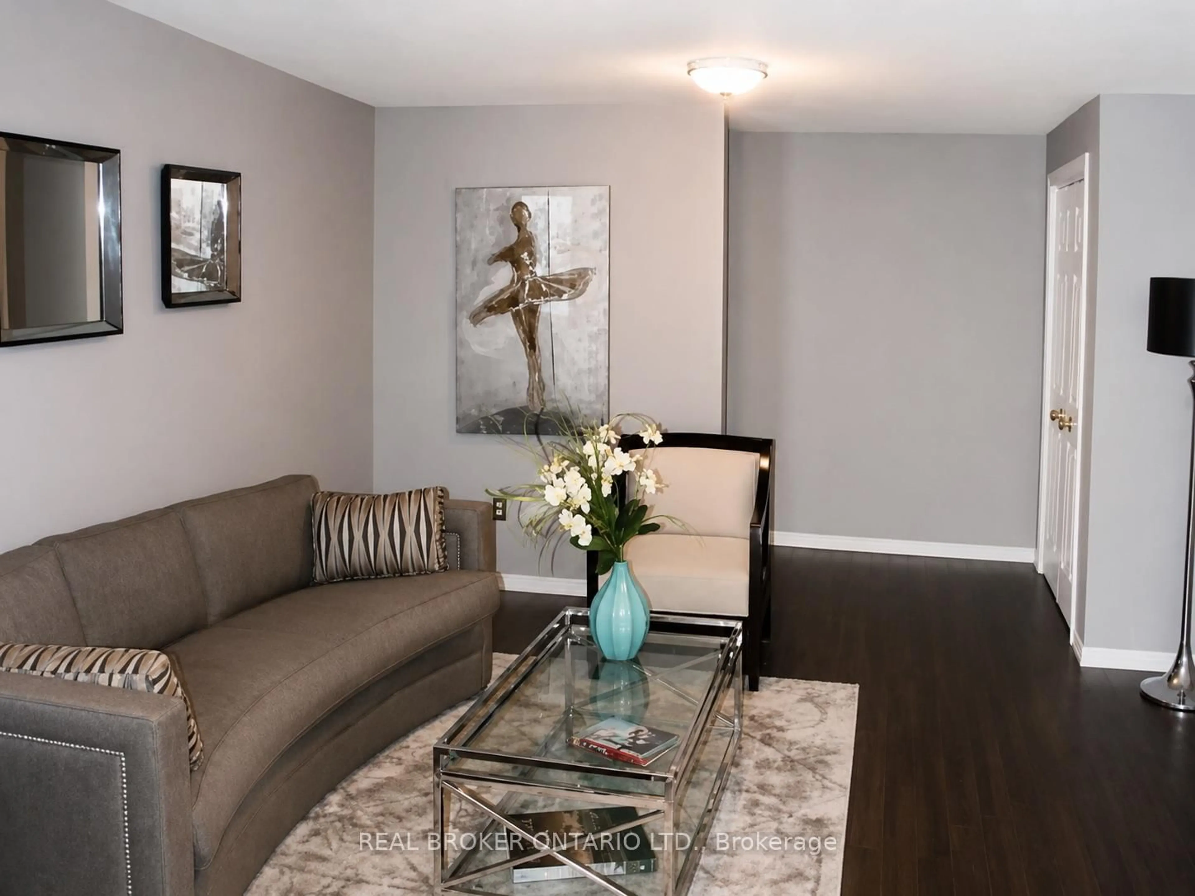 Living room with furniture, wood/laminate floor for 21 Saddler St, Pelham Ontario L0S 1E4